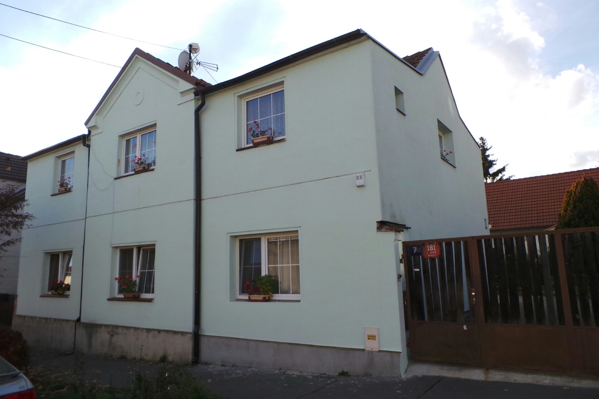 Zdeněk Šikýř - Studio Hostivař