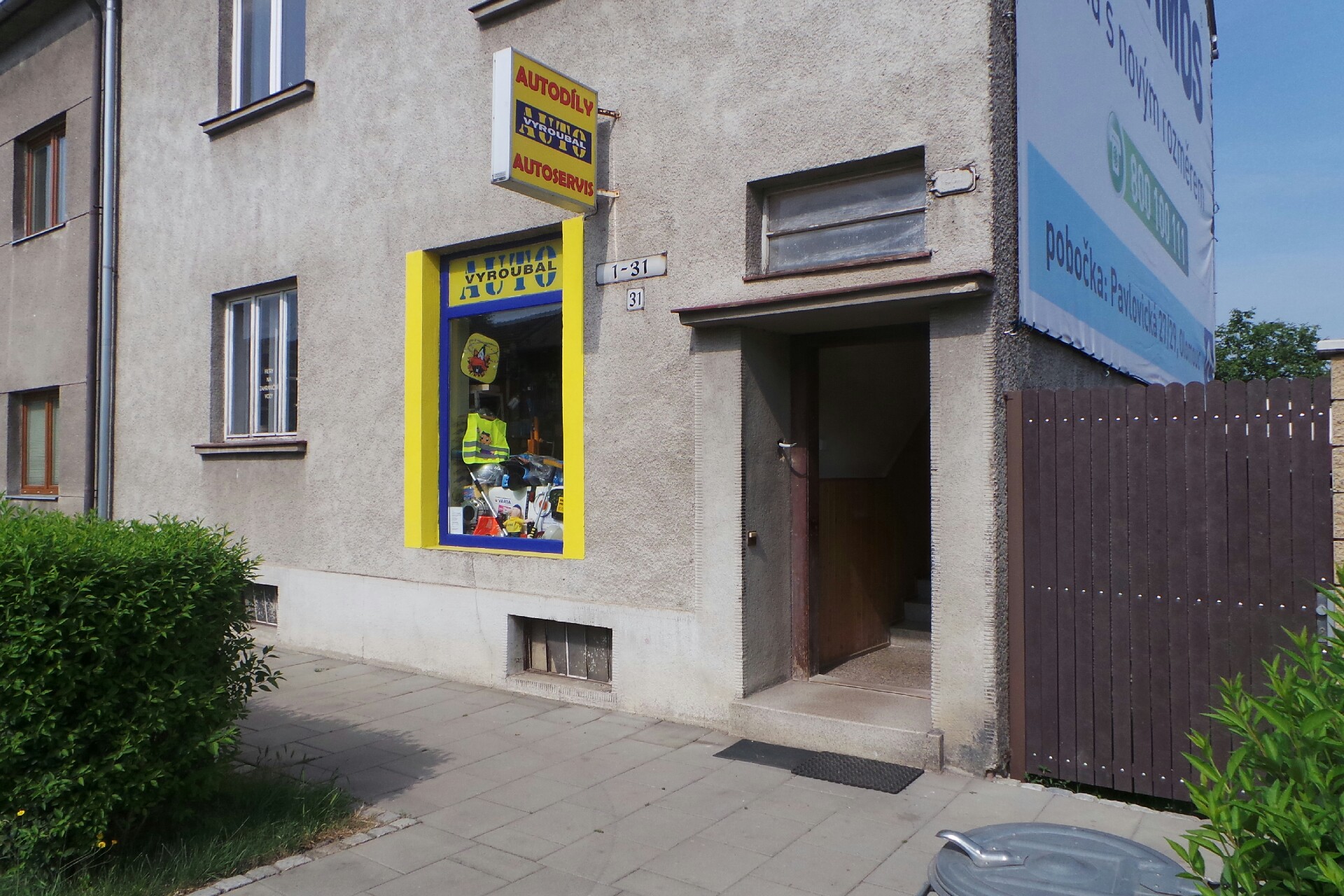 AUTO VYROUBAL