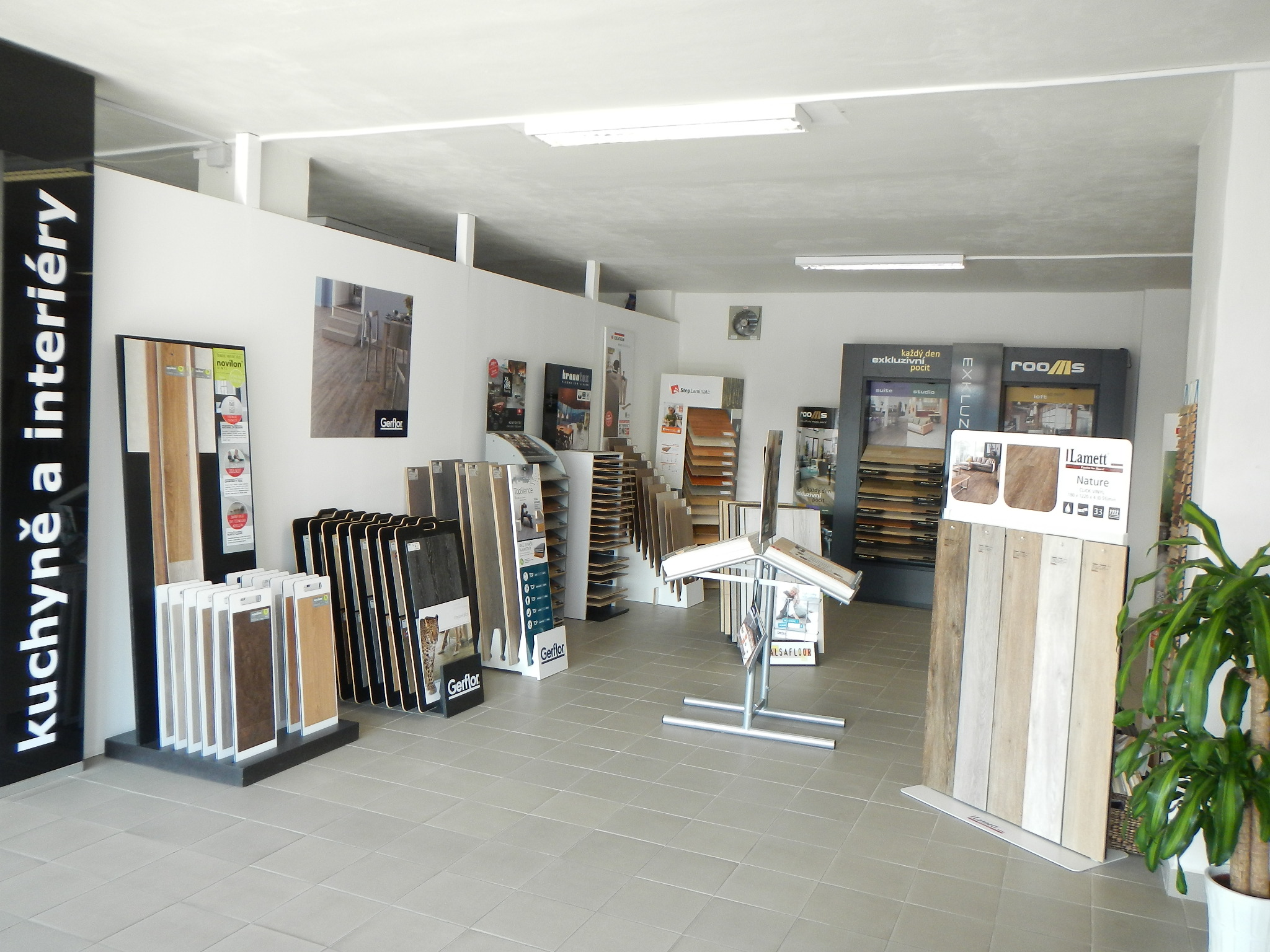 INTERIER SERVIS CB, s.r.o. foto 3