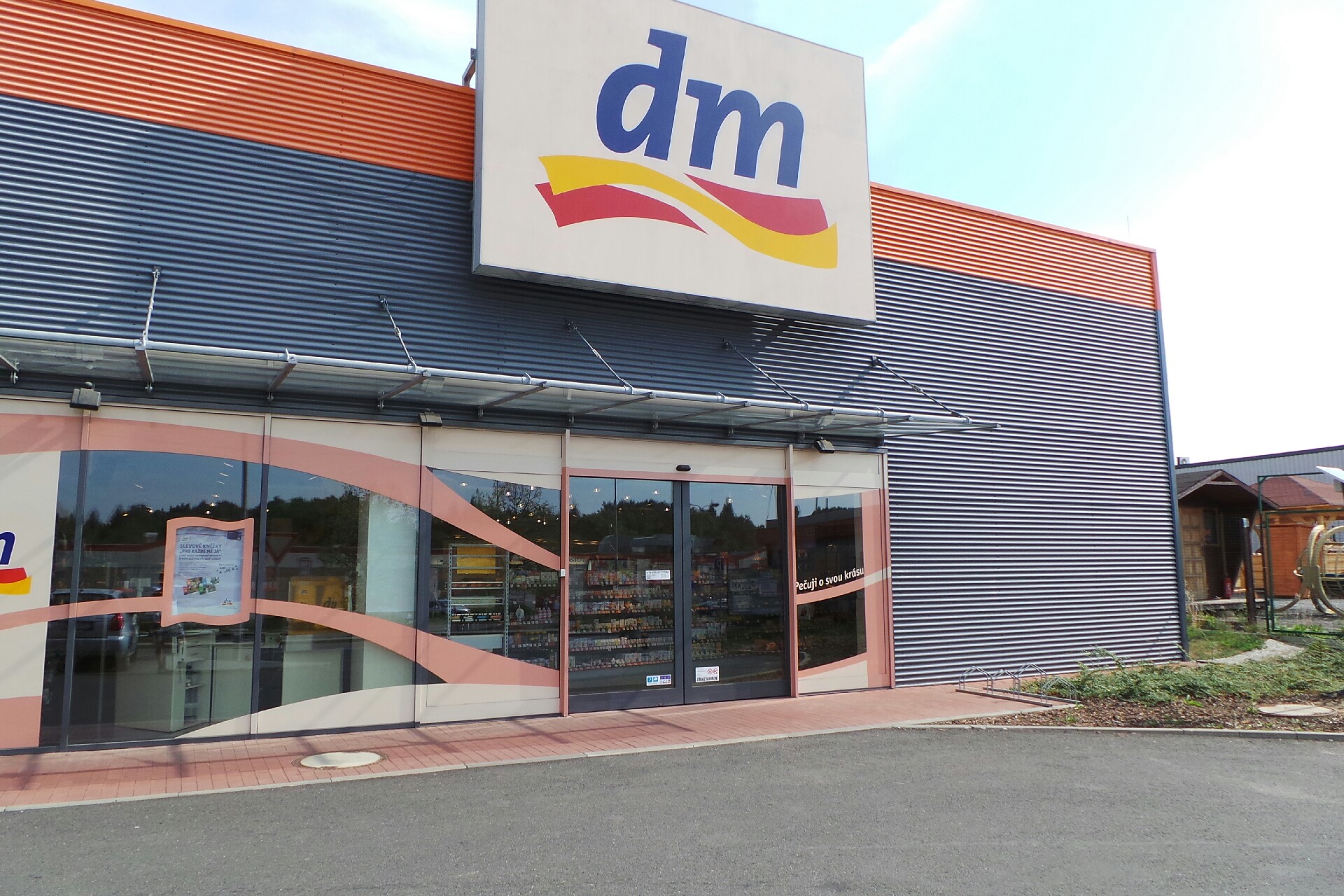 dm drogerie markt s.r.o.