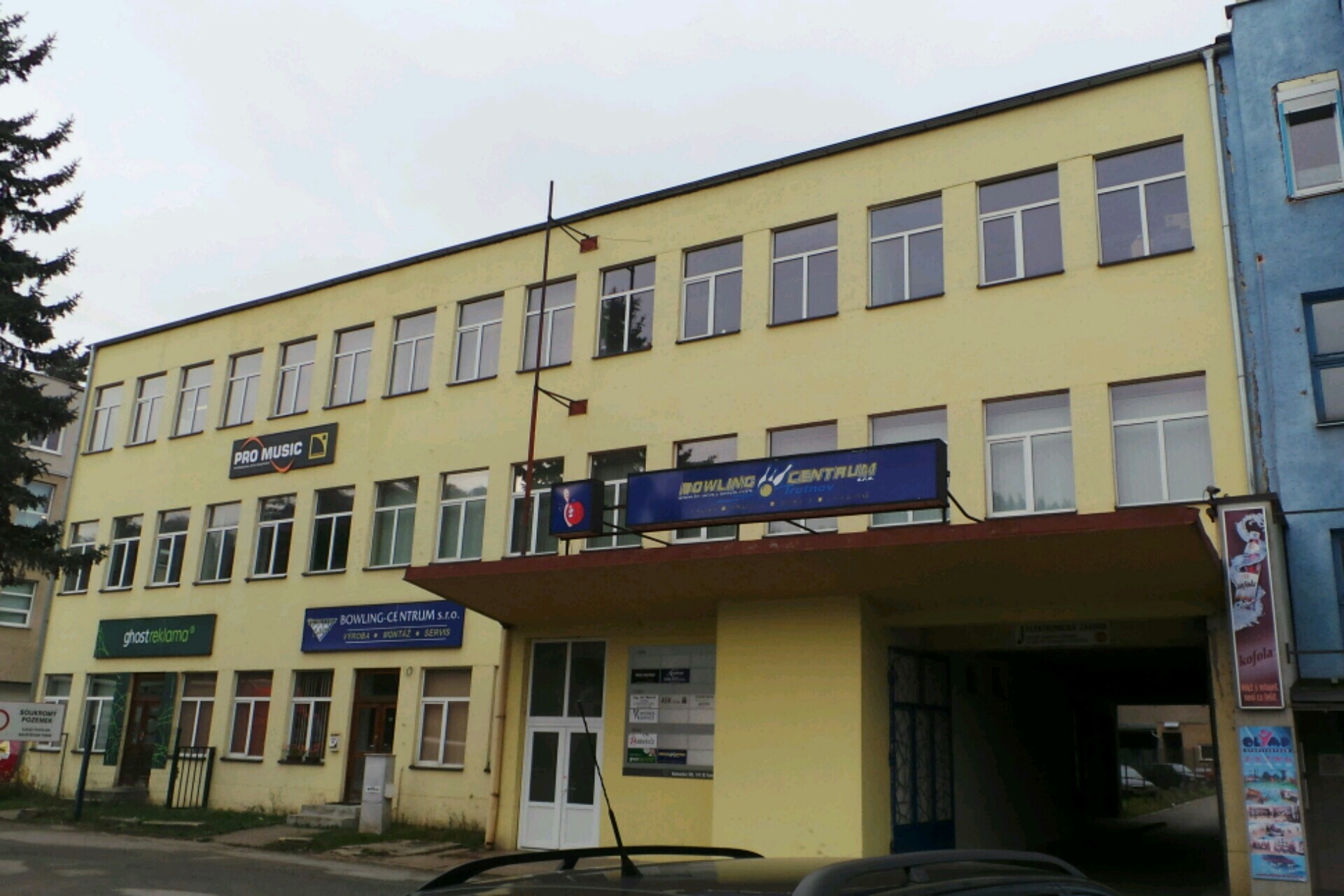 BOWLING - CENTRUM, s.r.o.