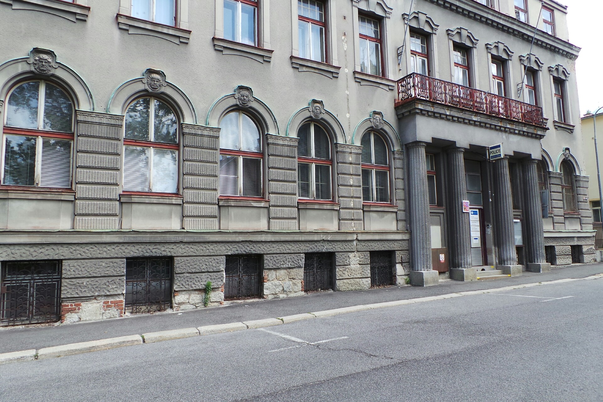 Policie ČR - Územní odbor Jablonec nad Nisou foto 2