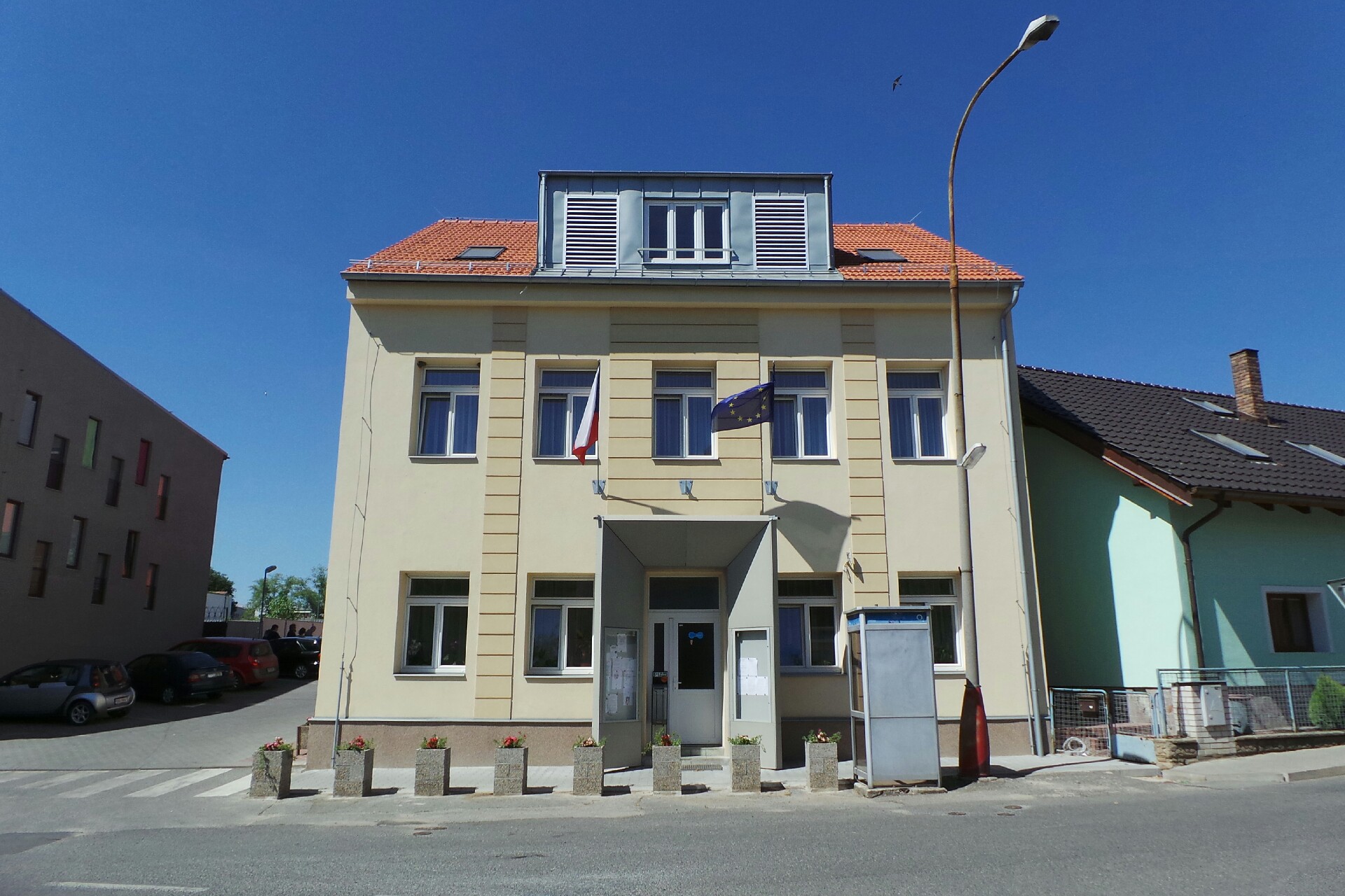 Jinočany - obecní úřad