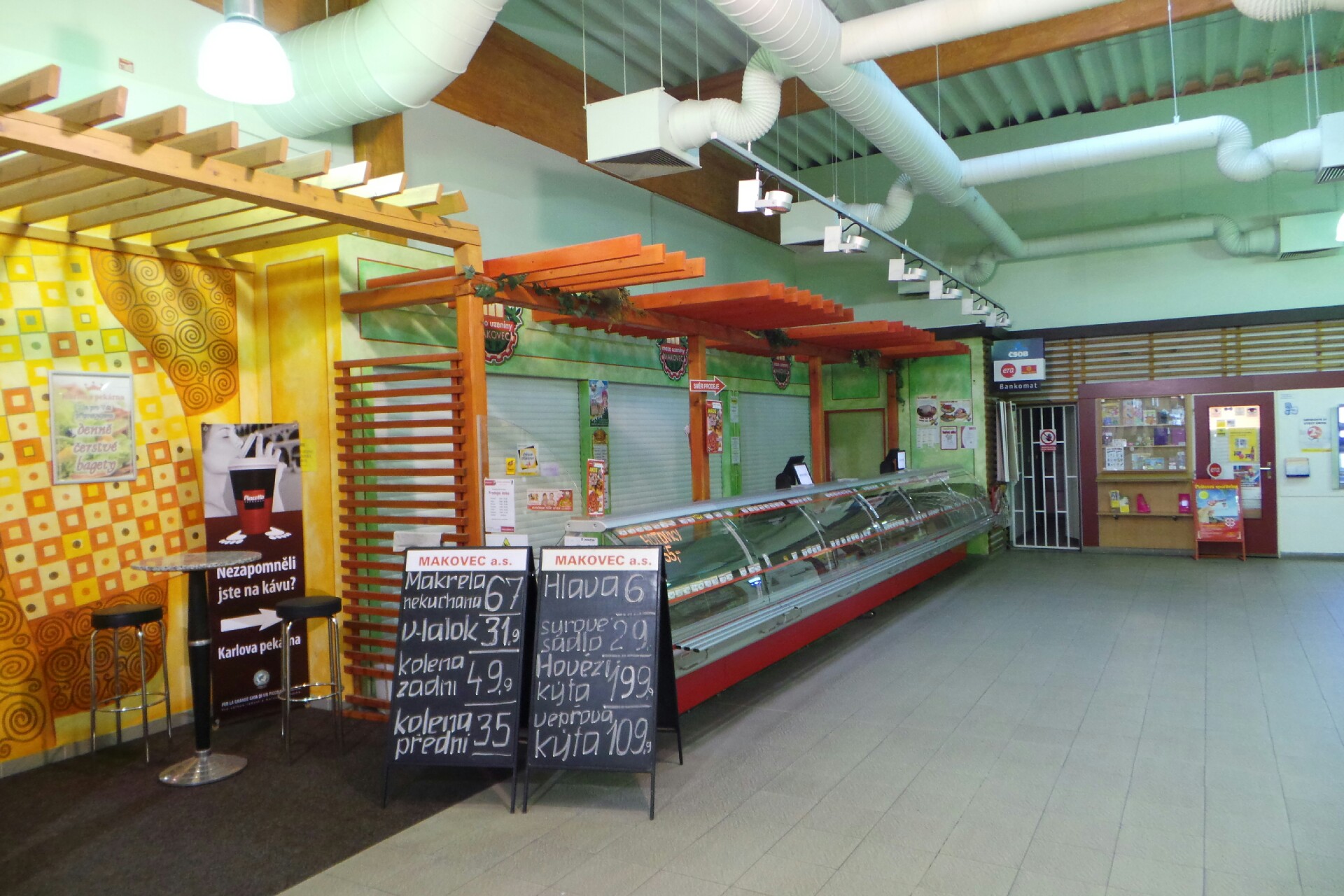 Makovec - maso uzeniny