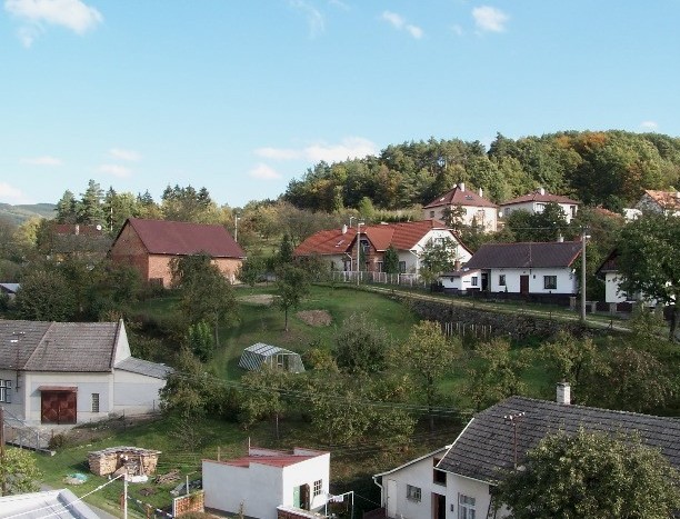 Lukoveček - obecní úřad foto 3