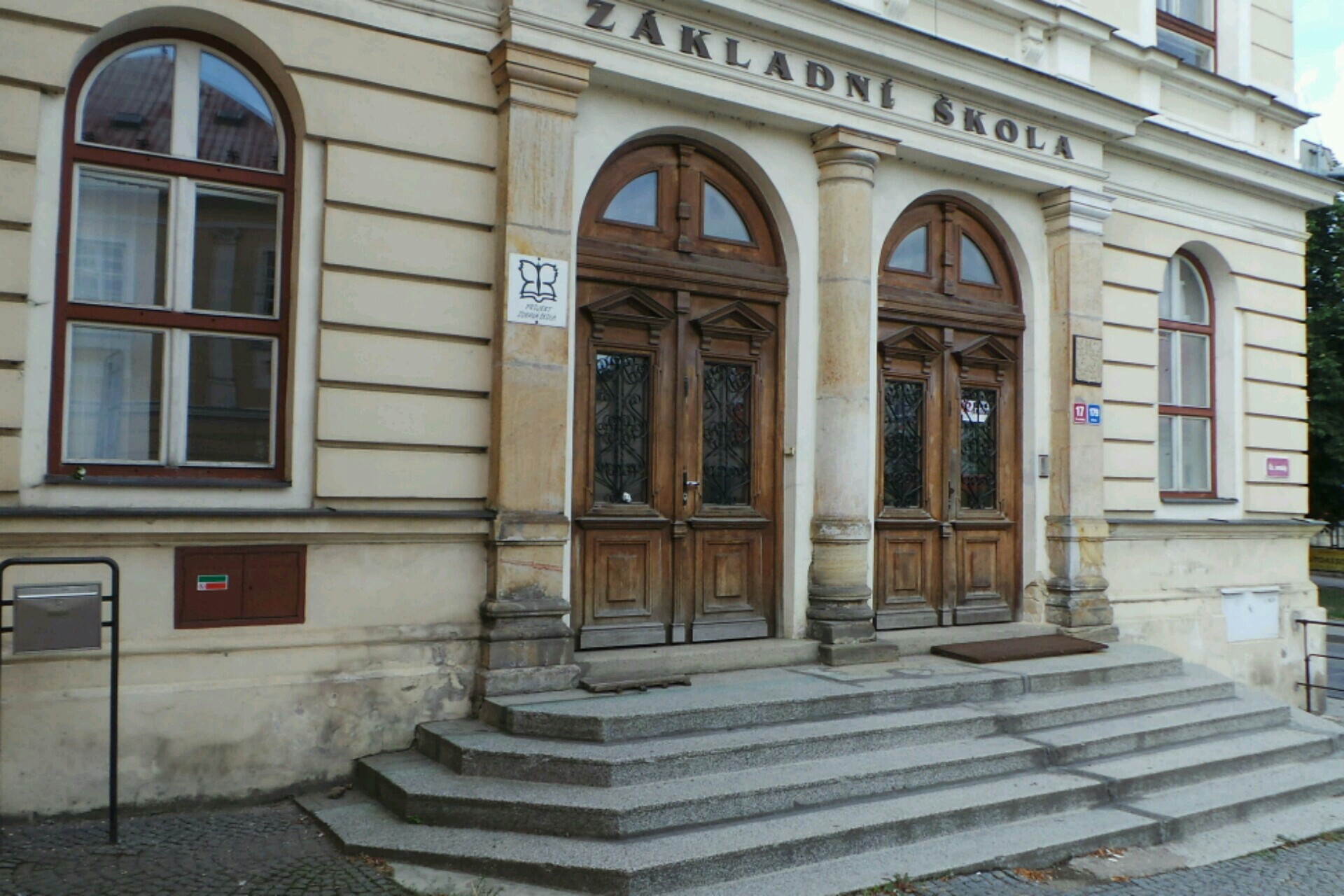 ZŠ Moravská Třebová, Čs. armády