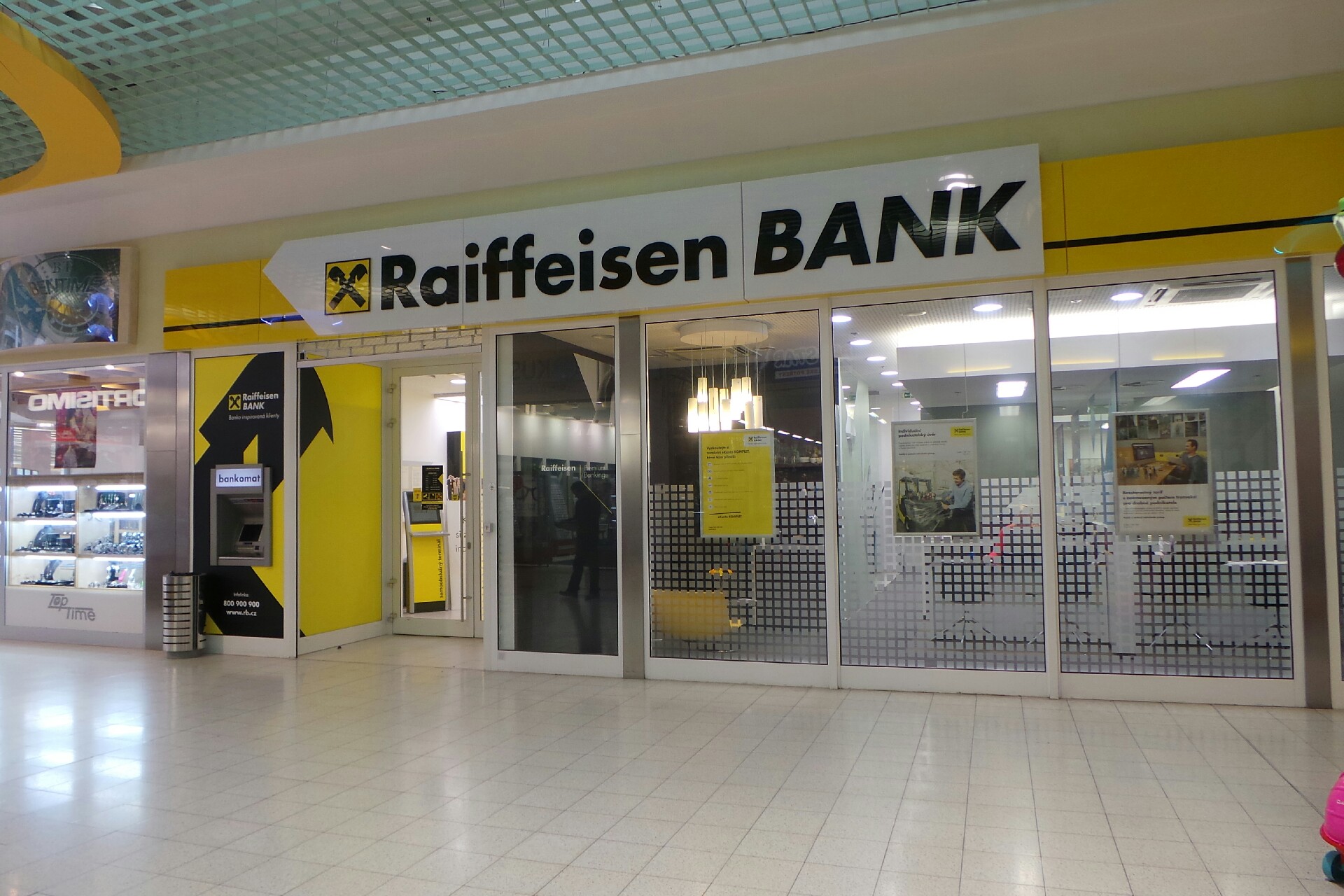 Raiffeisenbank - pobočka foto 1