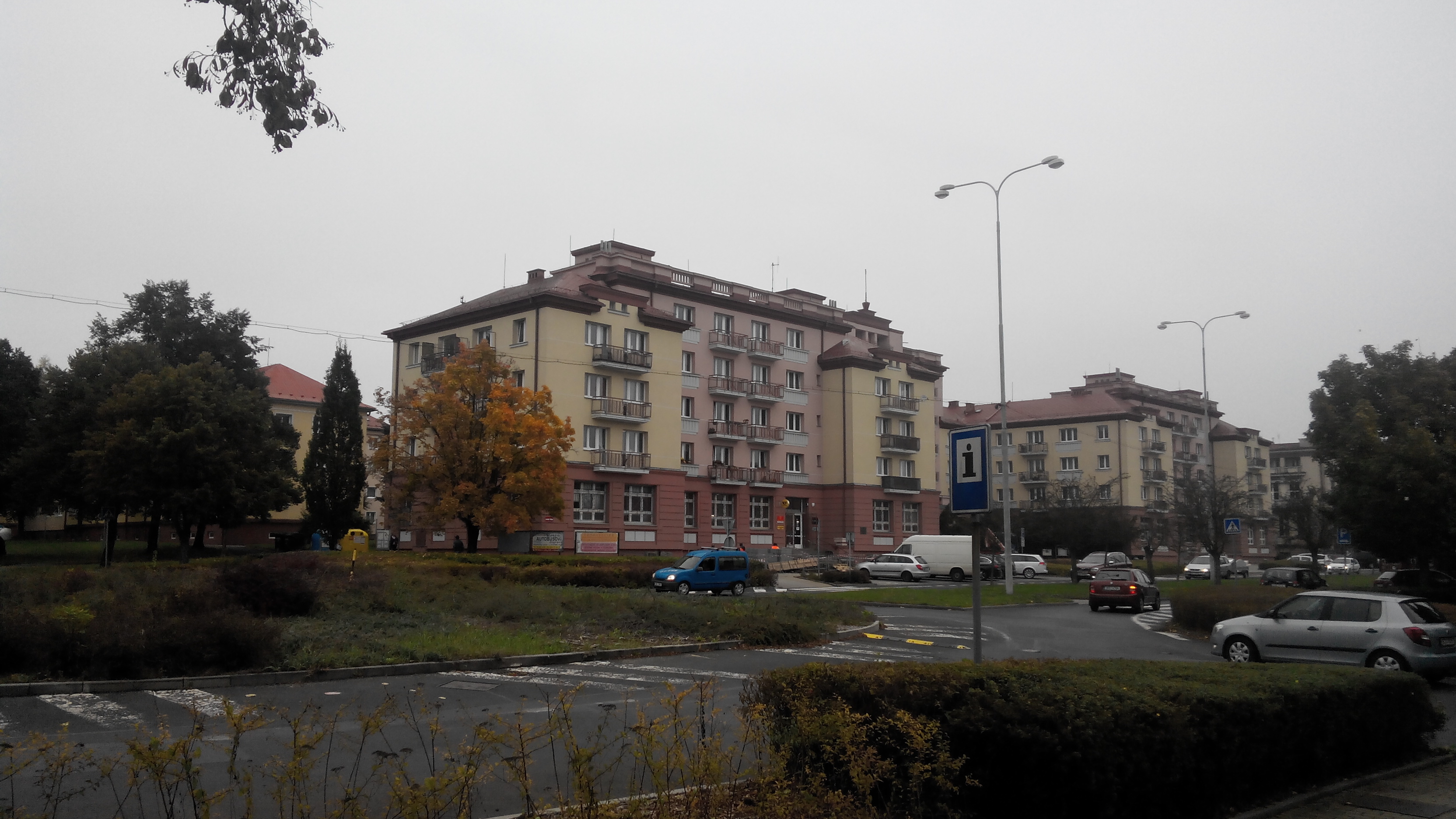 Pošta Ostrov nad Ohří foto 2