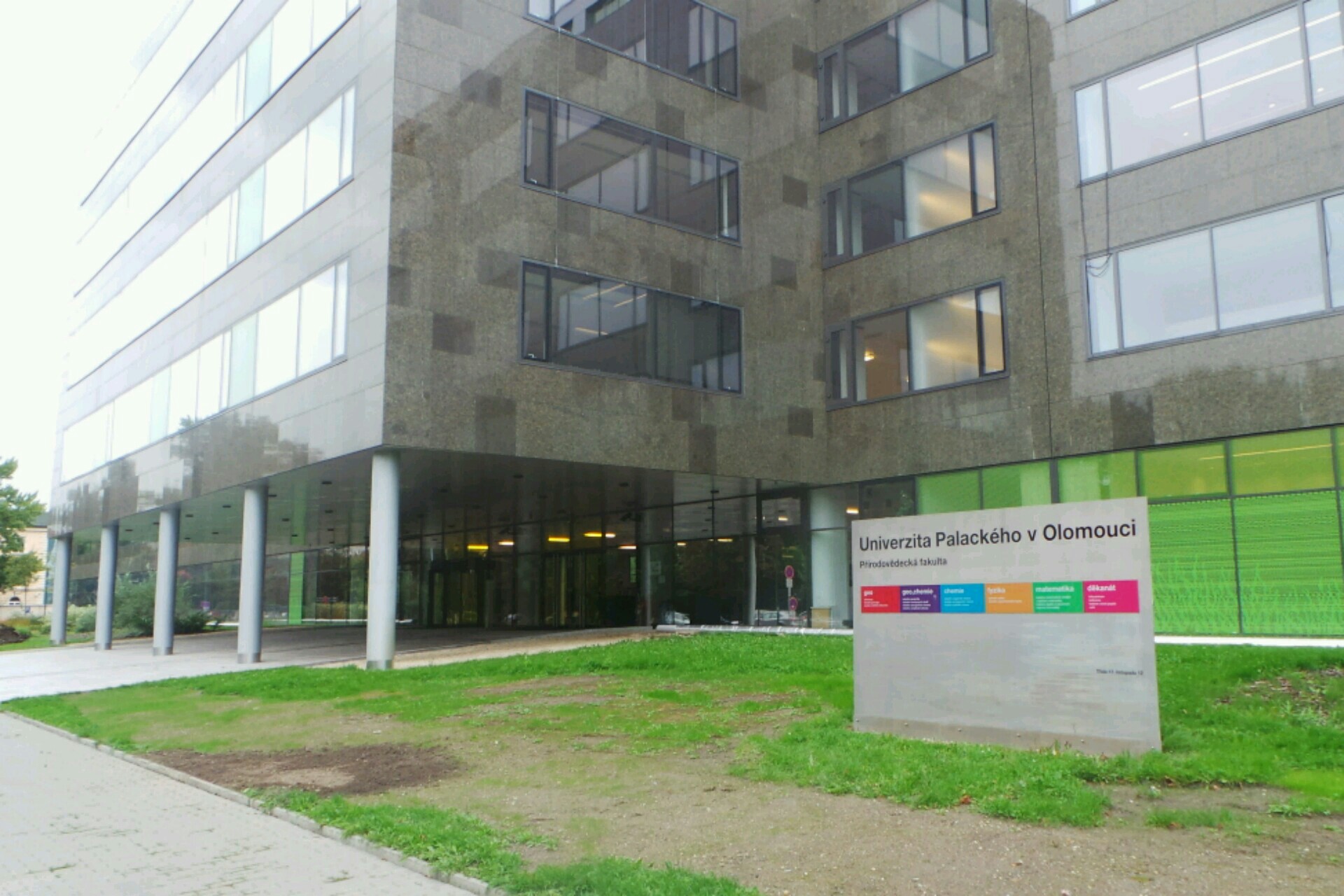 Univerzita Palackého v Olomouci - Přírodovědecká fakulta