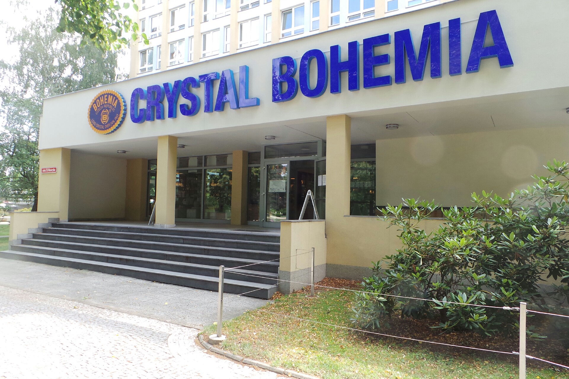 Podniková prodejna Crystal BOHEMIA foto 1