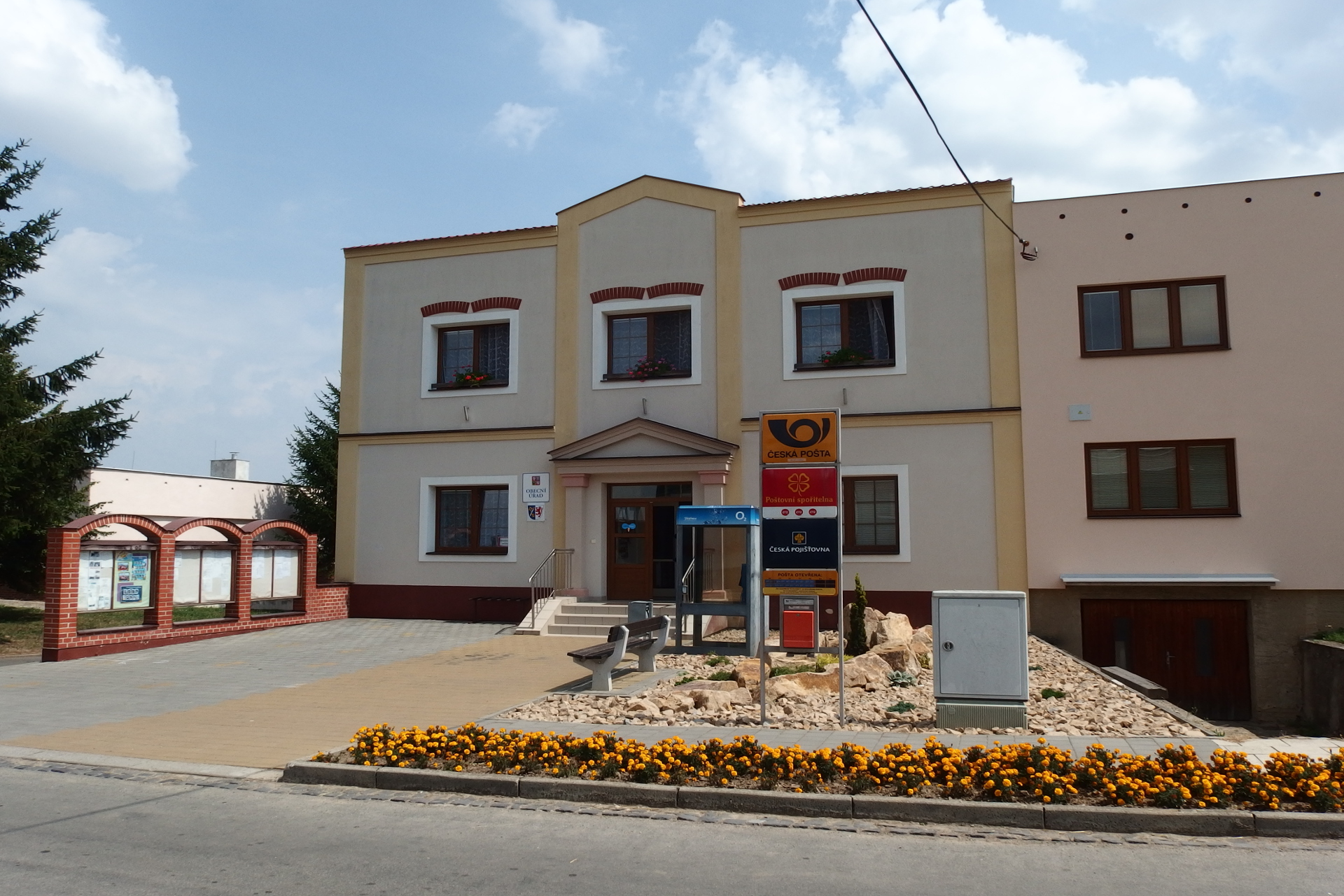 Rataje - obecní úřad