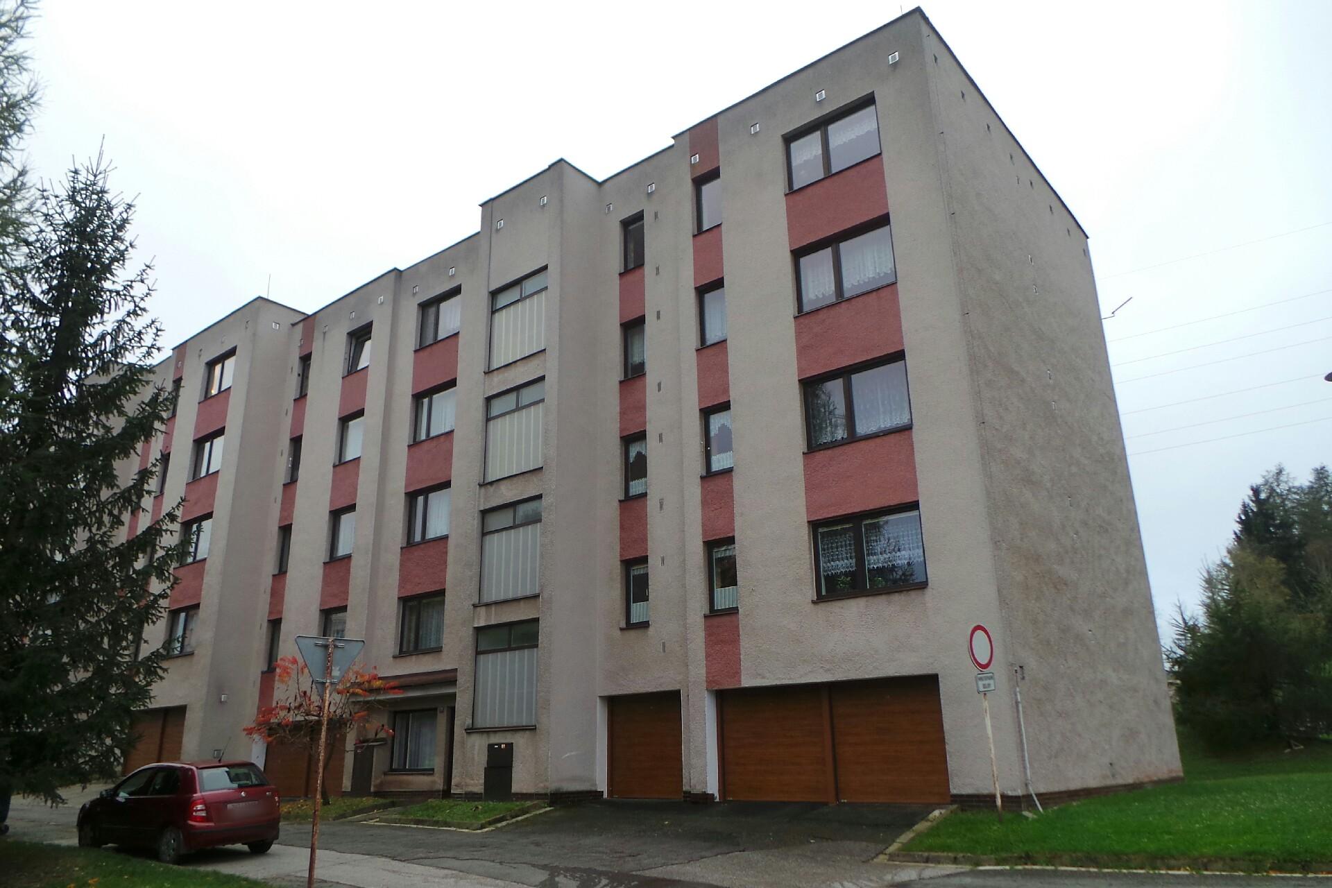 Cert. č. 002833 Jindra Machová