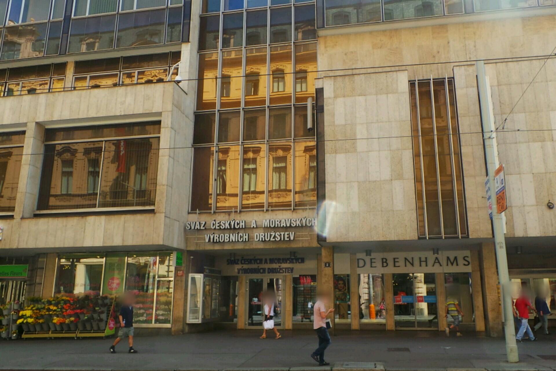 JUDr. Andrea Viková, advokát