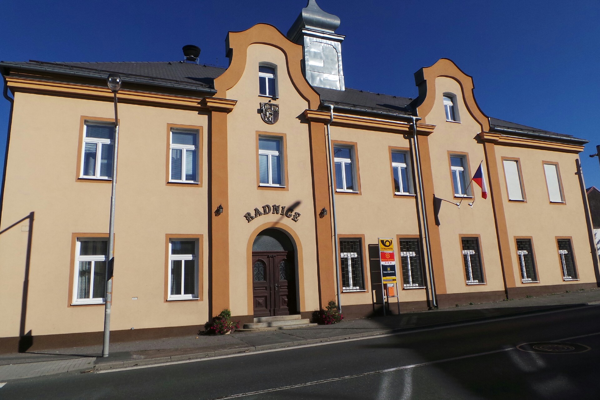 Chodová Planá - úřad městyse