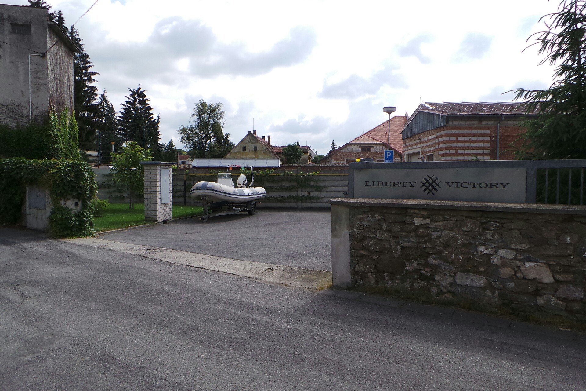 LIBERTY - VICTORY, s.r.o.