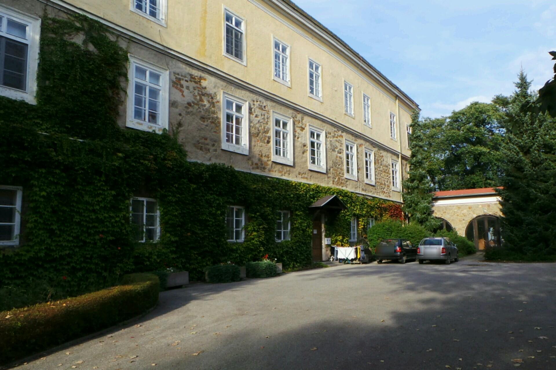 MÚ Dolní Benešov - Ekonomický odbor