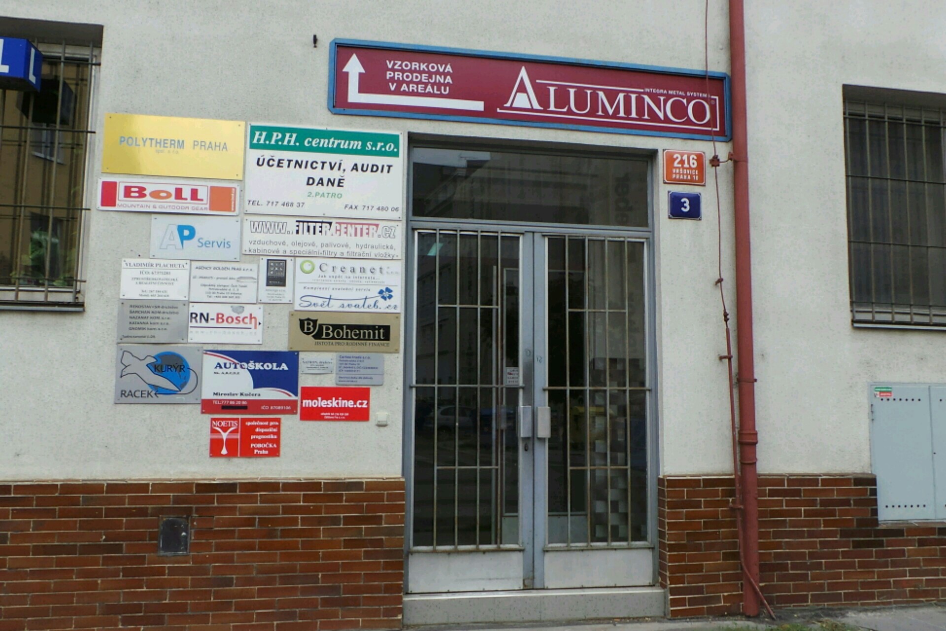 H.P.H. centrum, s.r.o.