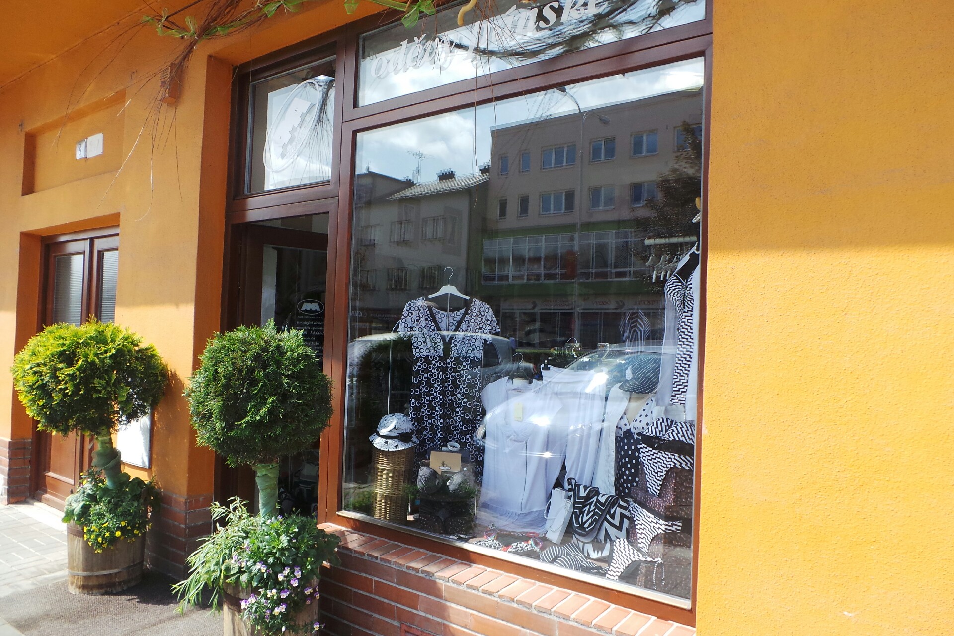 AMA 2001, spol. s r.o.