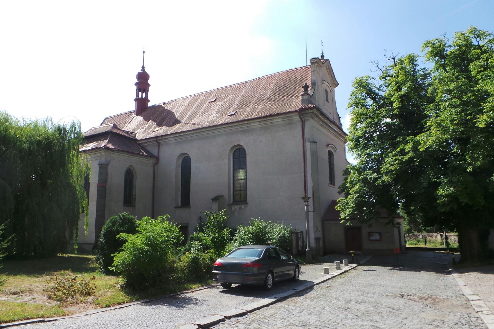 Římskokatolická farnost Sezemice