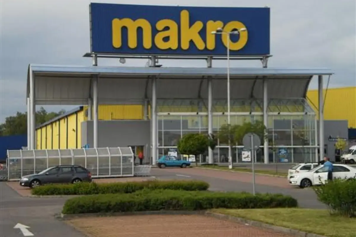 MAKRO Cash & Carry