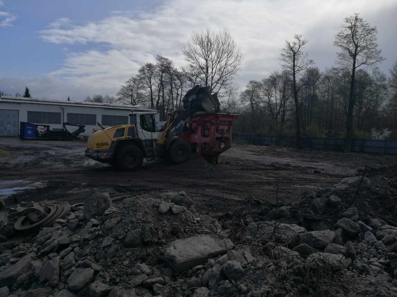 Recyklační středisko - SYPKÉ HMOTY s.r.o. foto 2