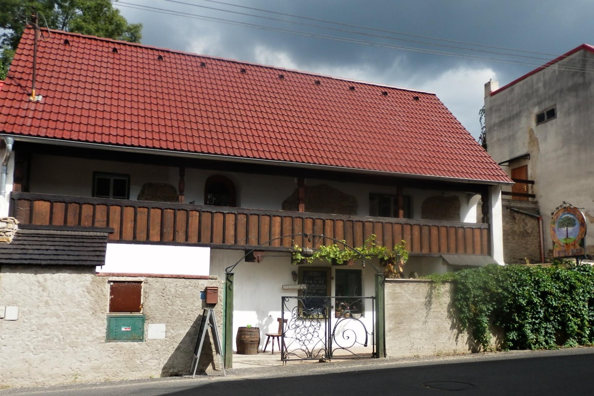 Rodinné vinařství Mikulenkovi