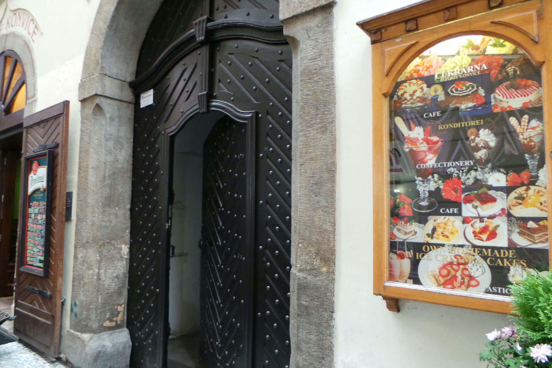 JUDr. Tomáš Tuza, advokát