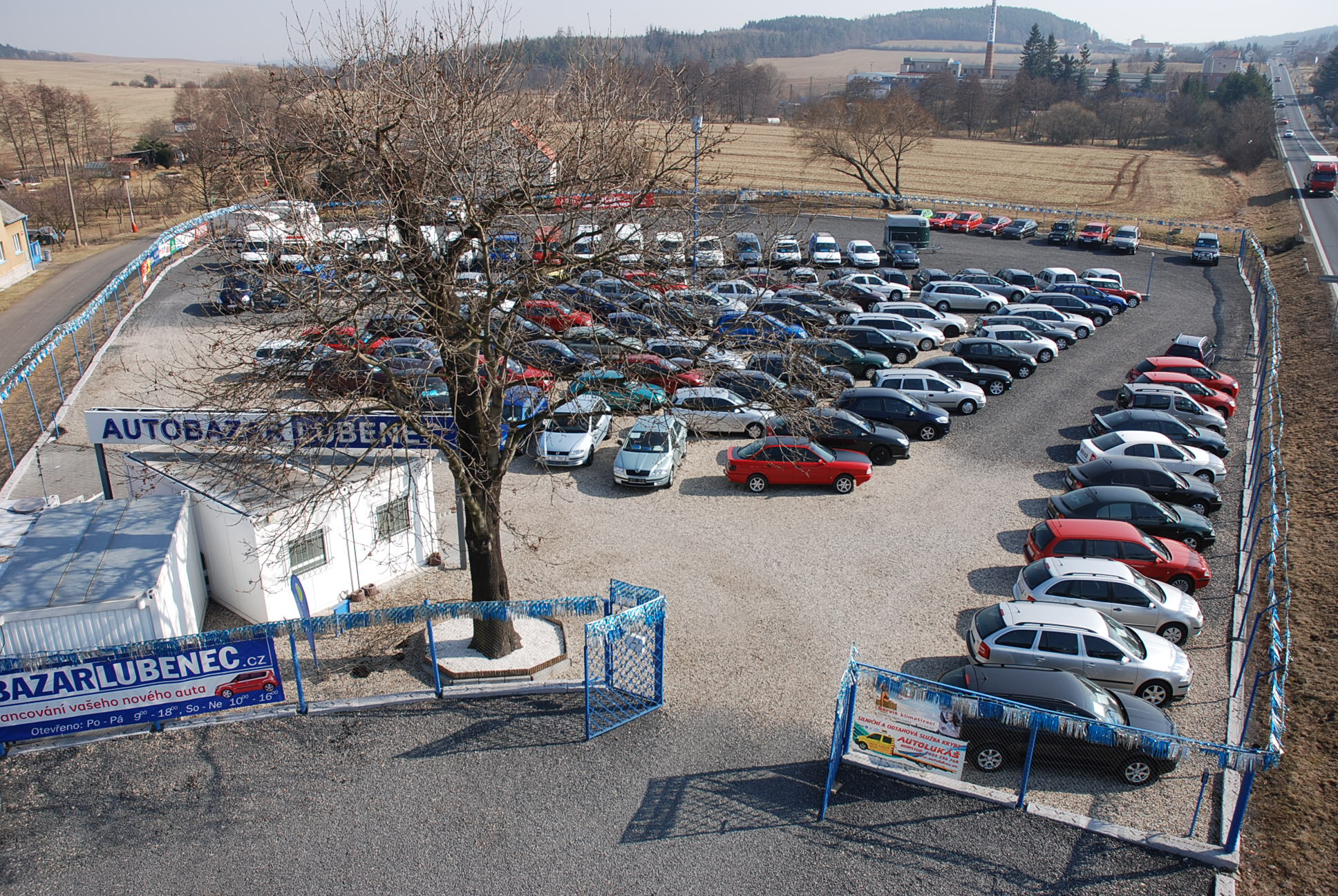 AUTOBAZAR LUBENEC