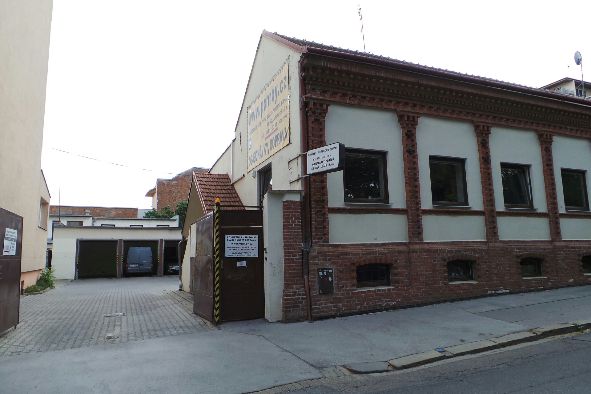 Pohřební a hřbitovní služby města Brna, a.s. foto 2