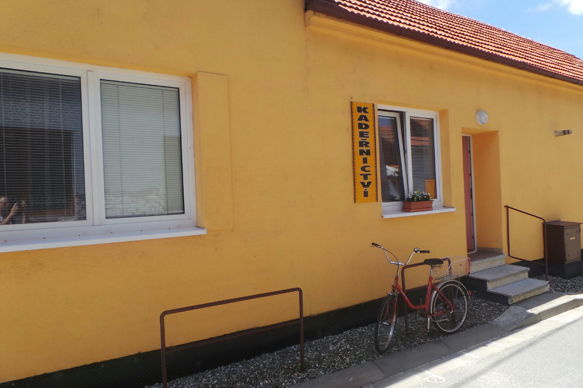 Alena Minaříková - kadeřnictví foto 1