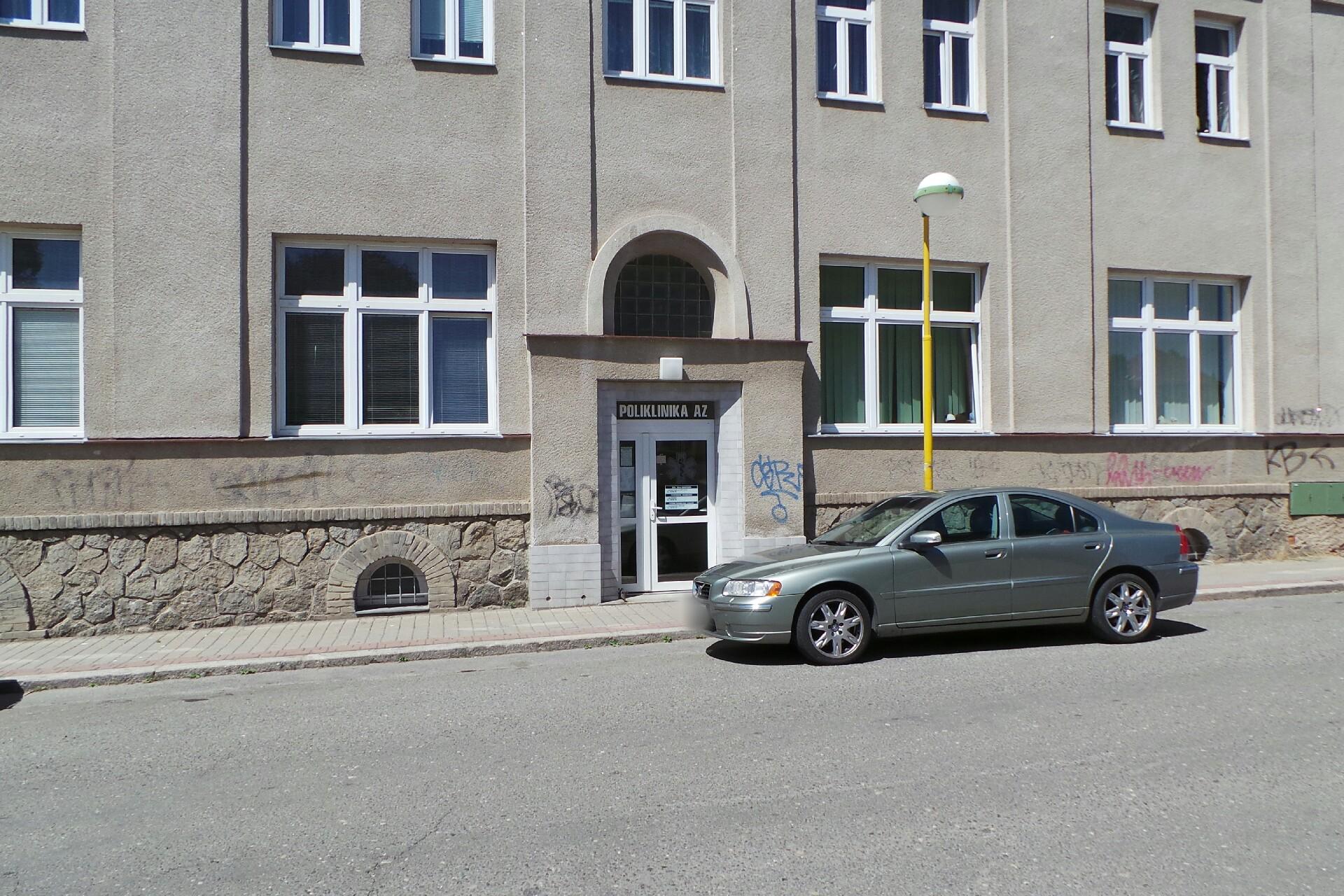 POLIKLINIKA AZ, spol. s r.o.