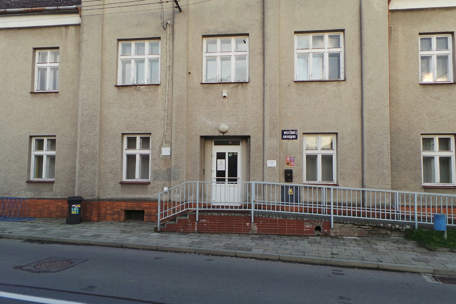 Městská knihovna Kravaře