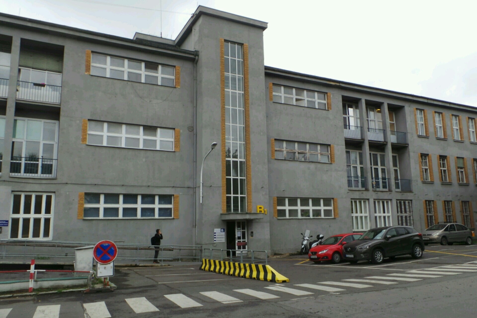 Ambulance pro zoonozy - Thomayerova nemocnice foto 1