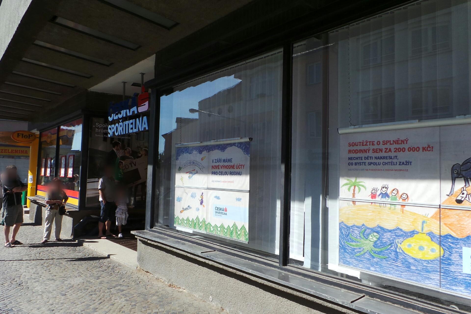 Platbomat České spořitelny foto 1