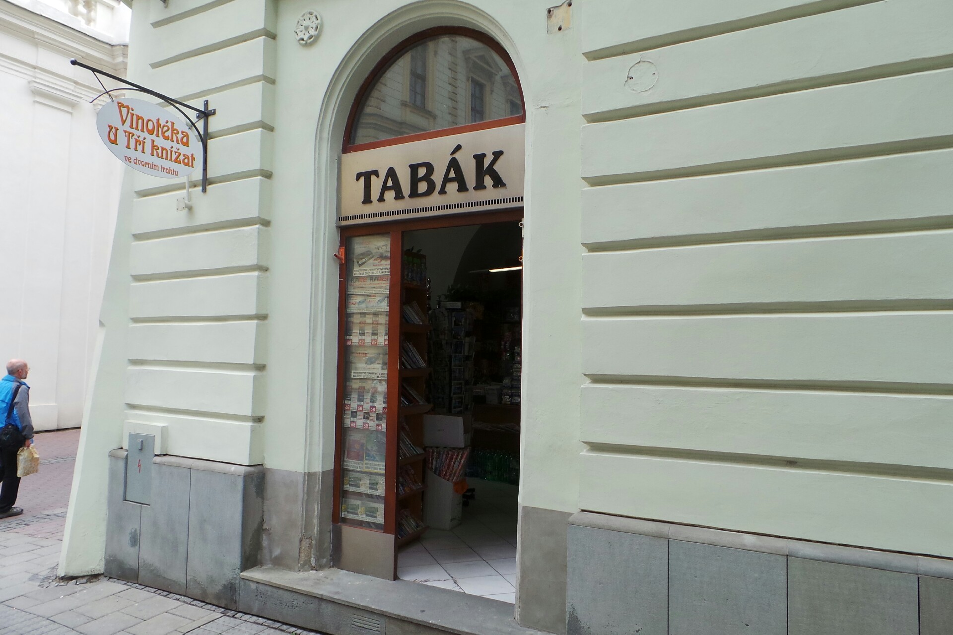 Ariana - smíšené zboží