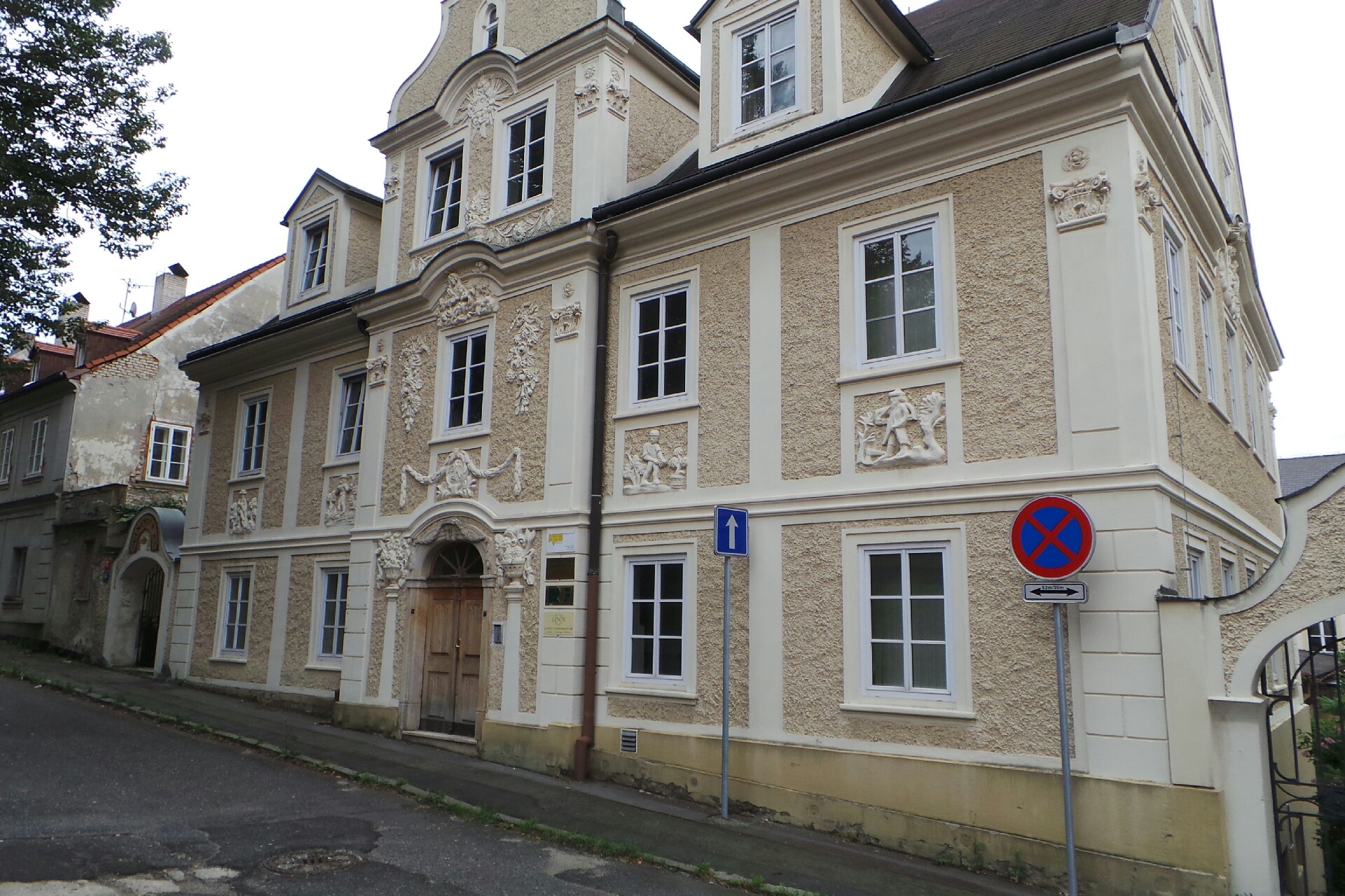 PROF REALITY, s.r.o.