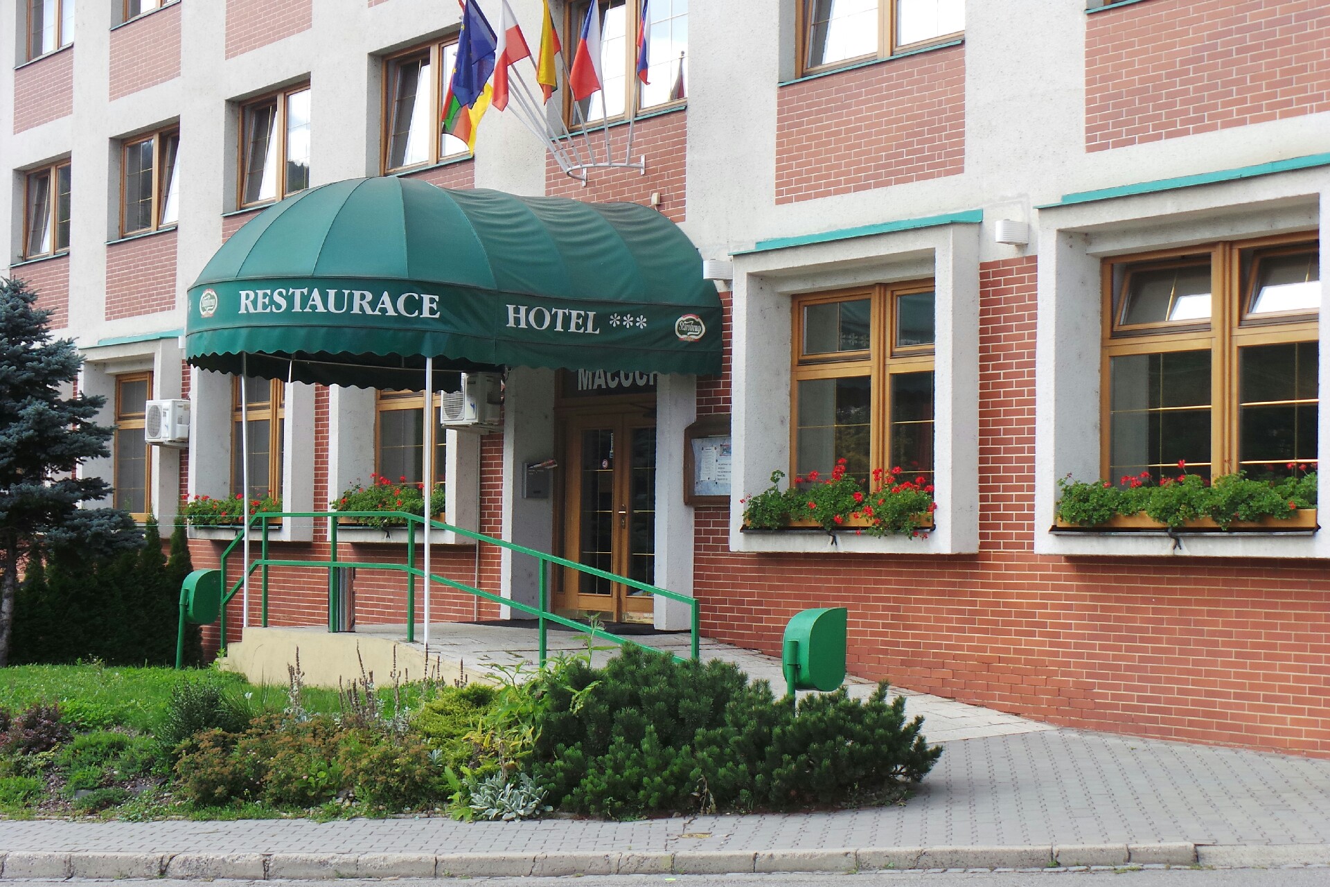 Restaurace hotelu Holiday Macocha