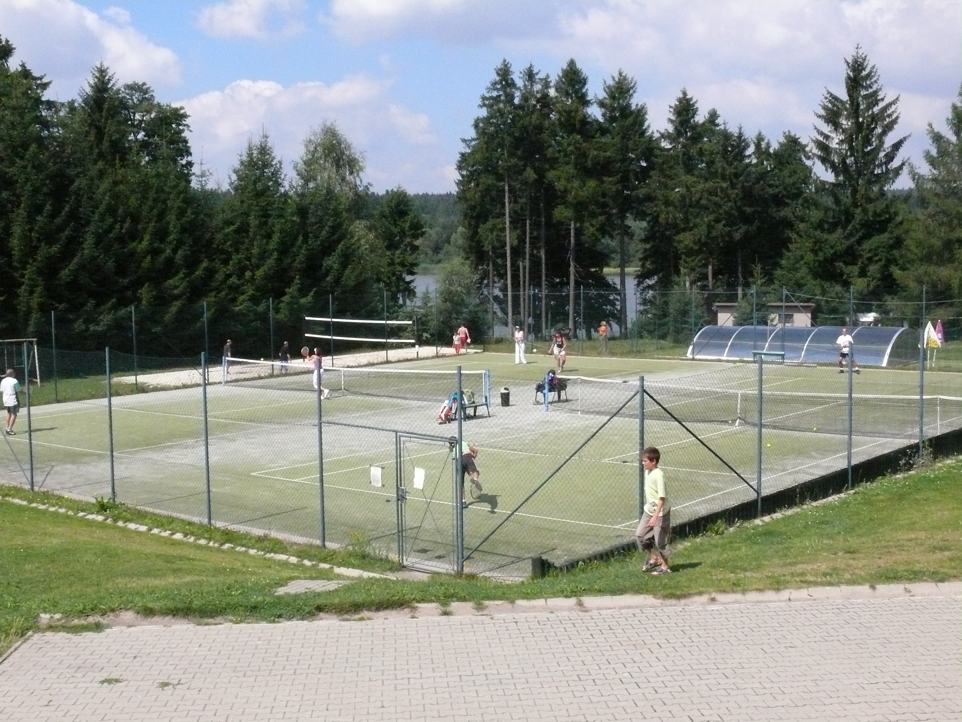 Rekreační zařízení Na Mýtince foto 2