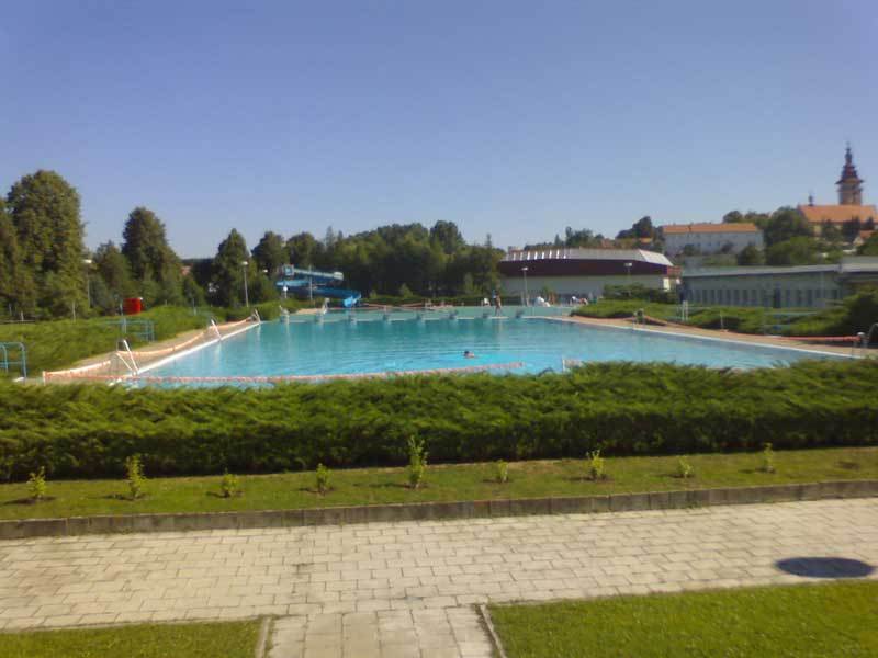 Letní koupaliště Moravské Budějovice foto 4
