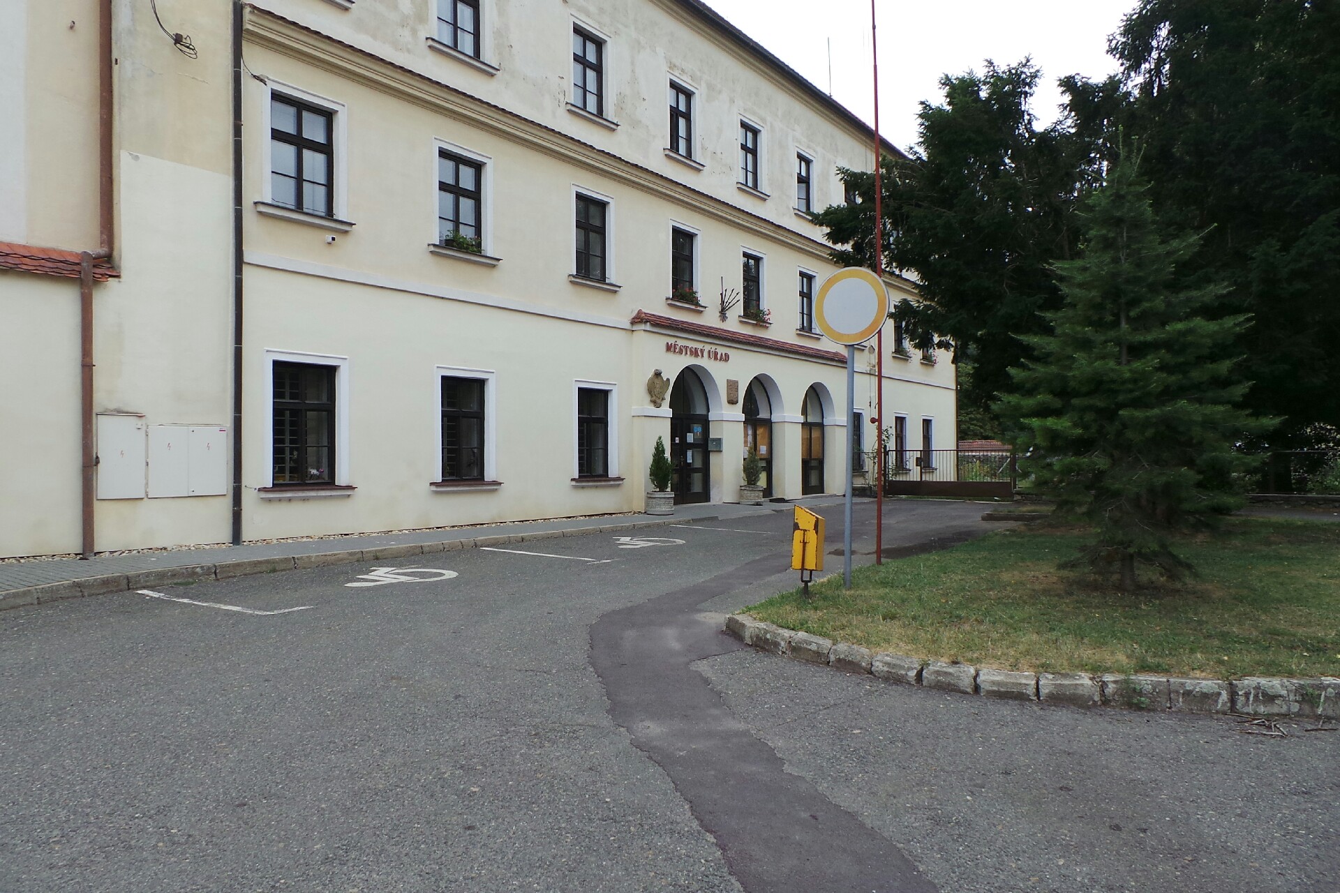 MÚ Moravský Krumlov - Finanční odbor