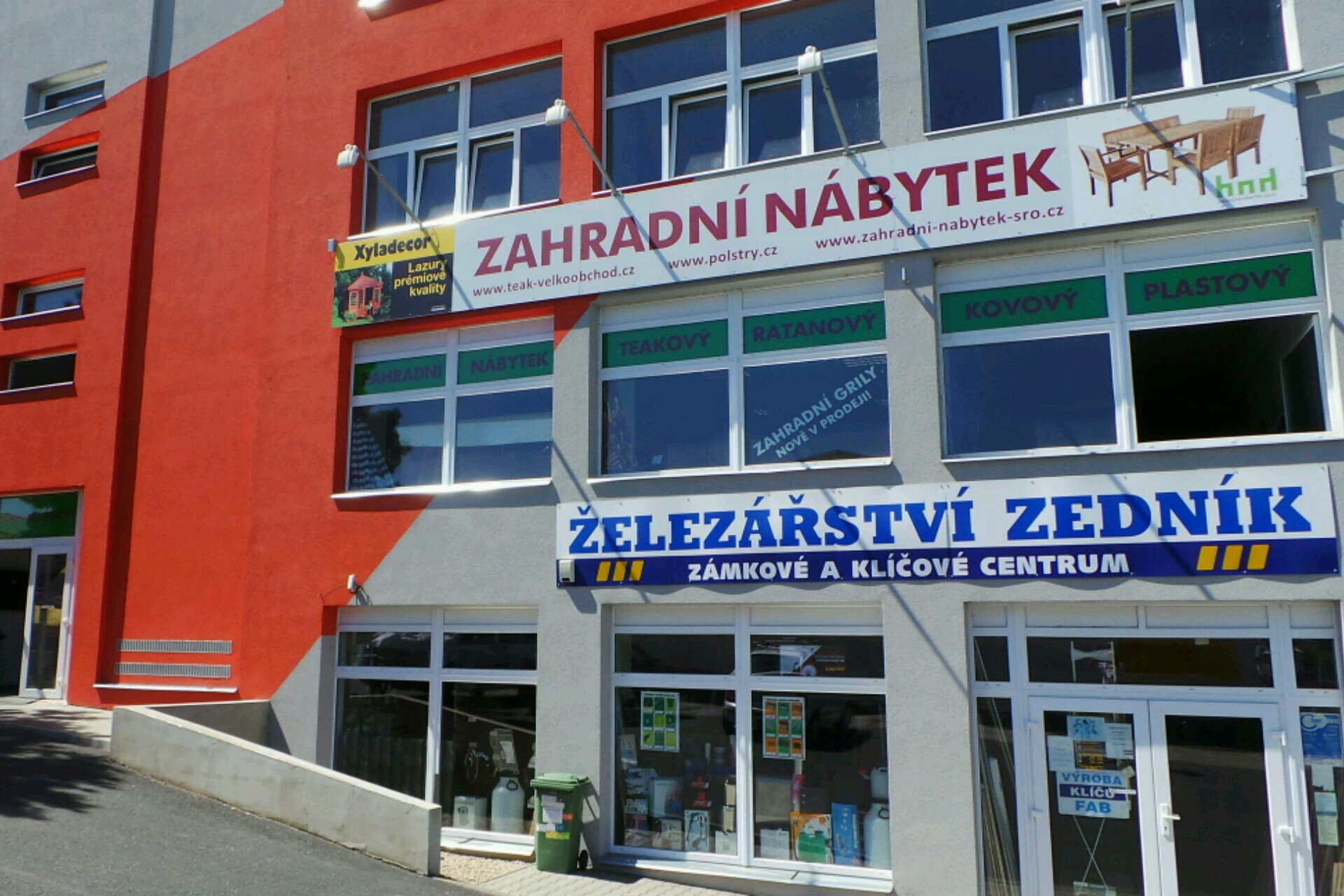 ZAHRADNÍ NÁBYTEK s.r.o.