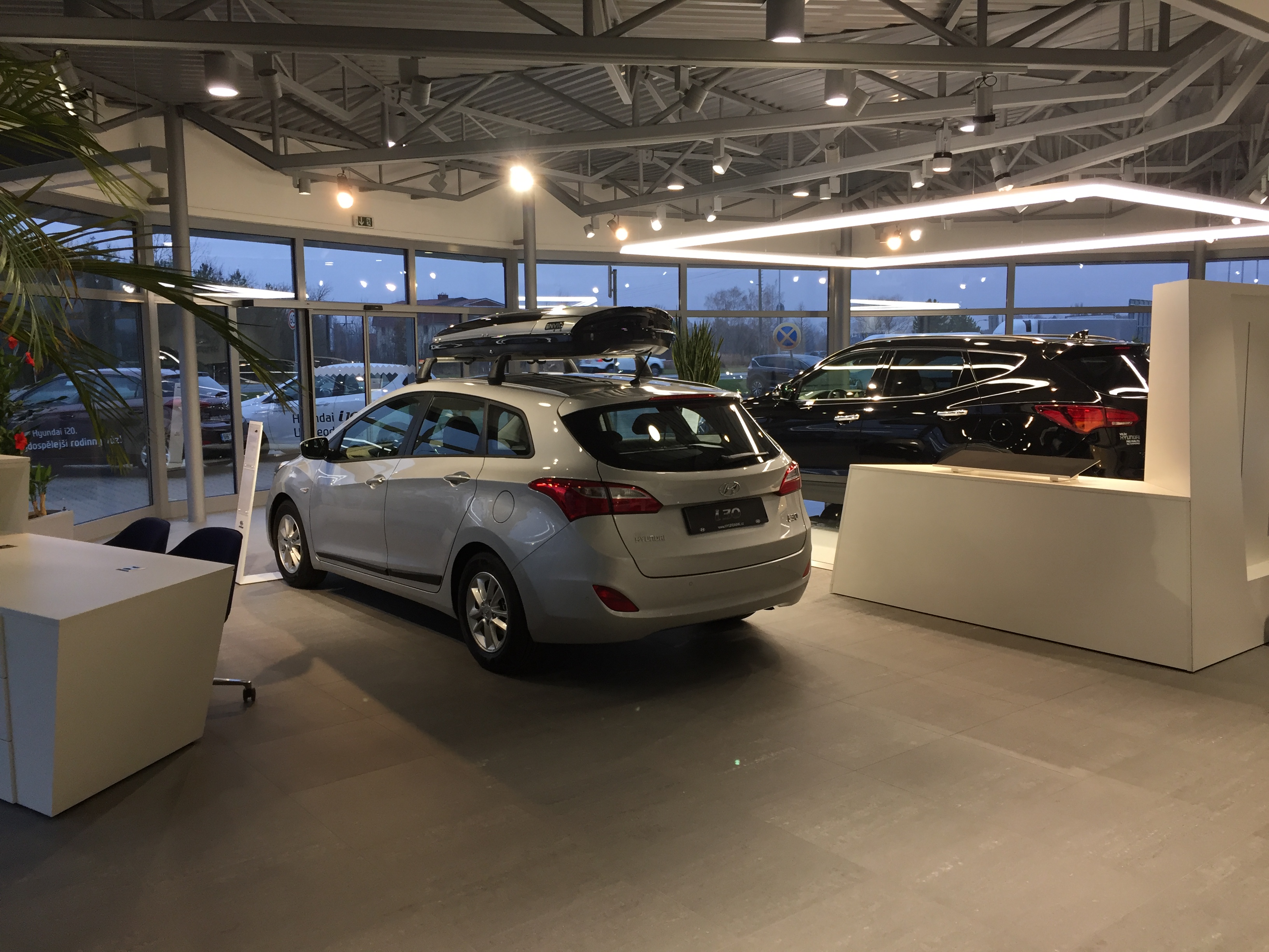 Hyundai Hradec foto 4
