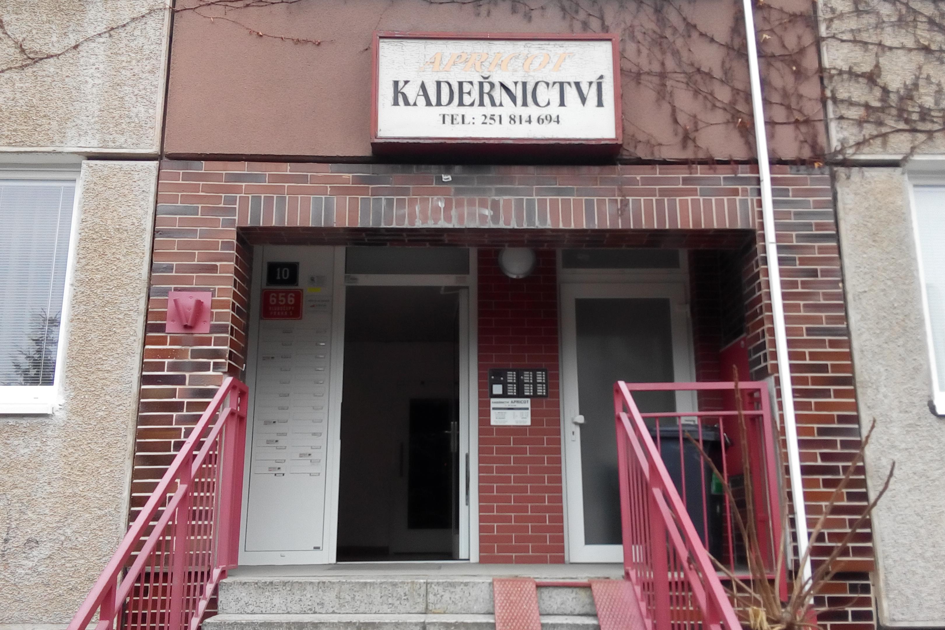 Kadeřnictví APRICOT