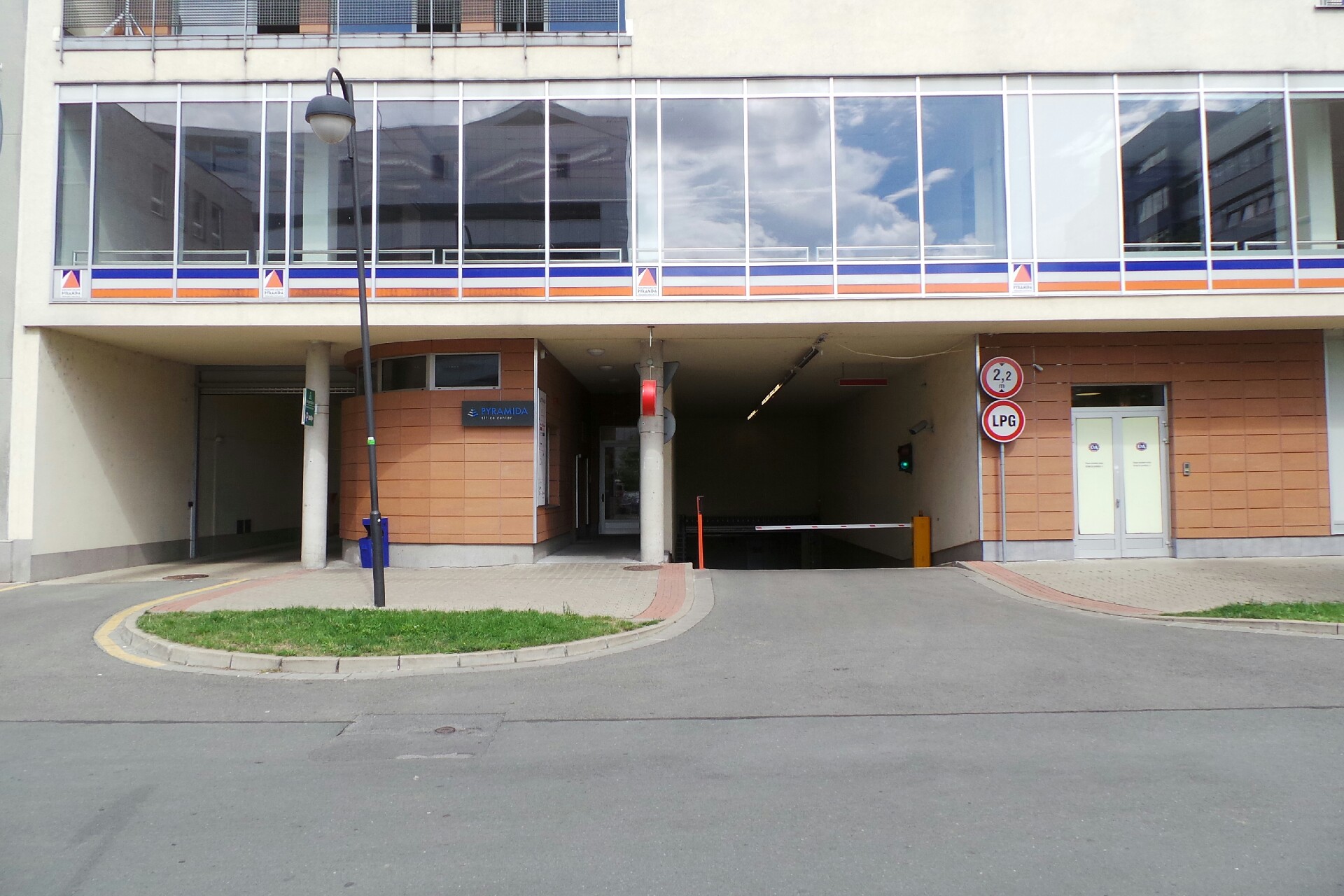 Mgr. Josef Smutný, advokát