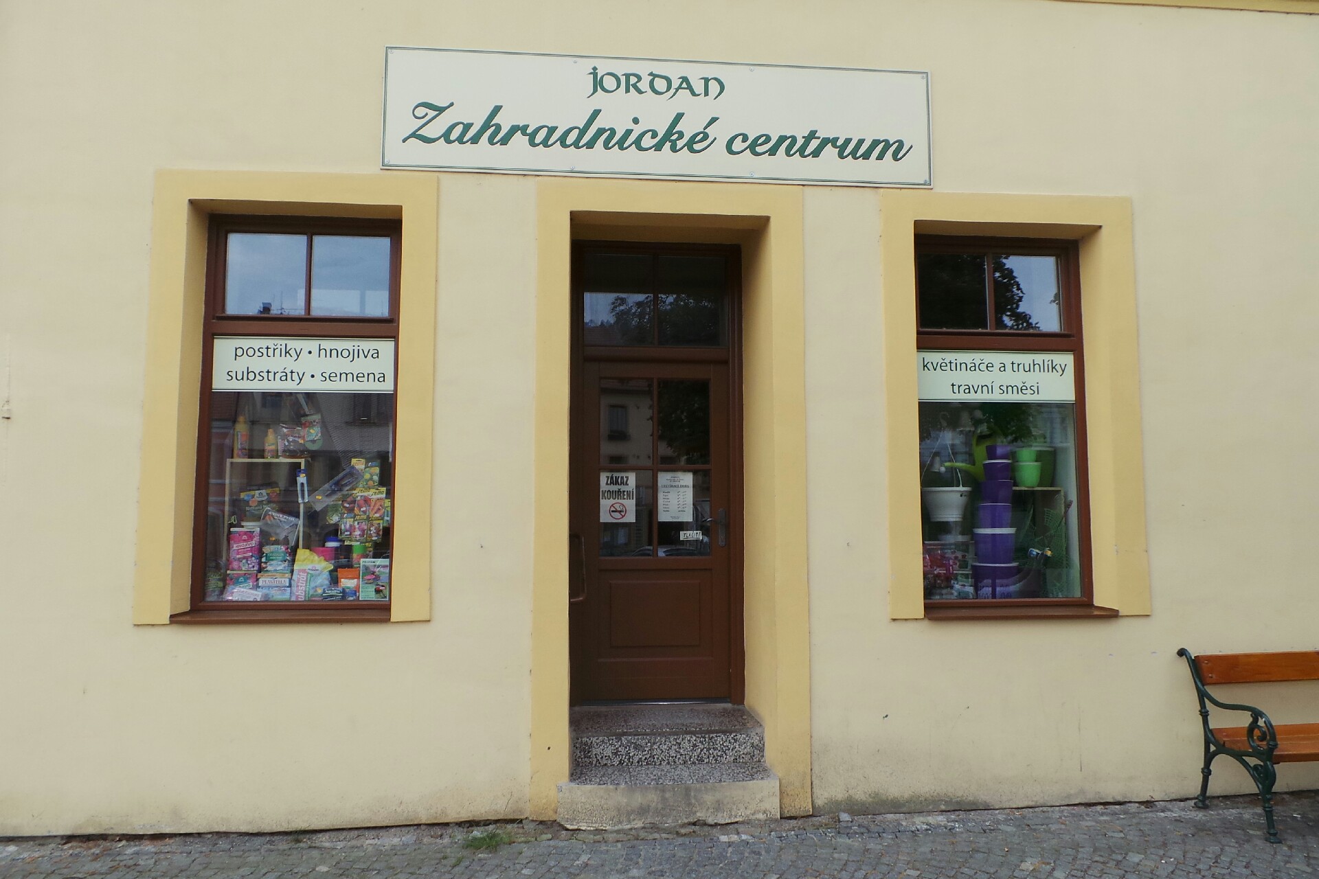 JORDAN - Zahradnické centrum