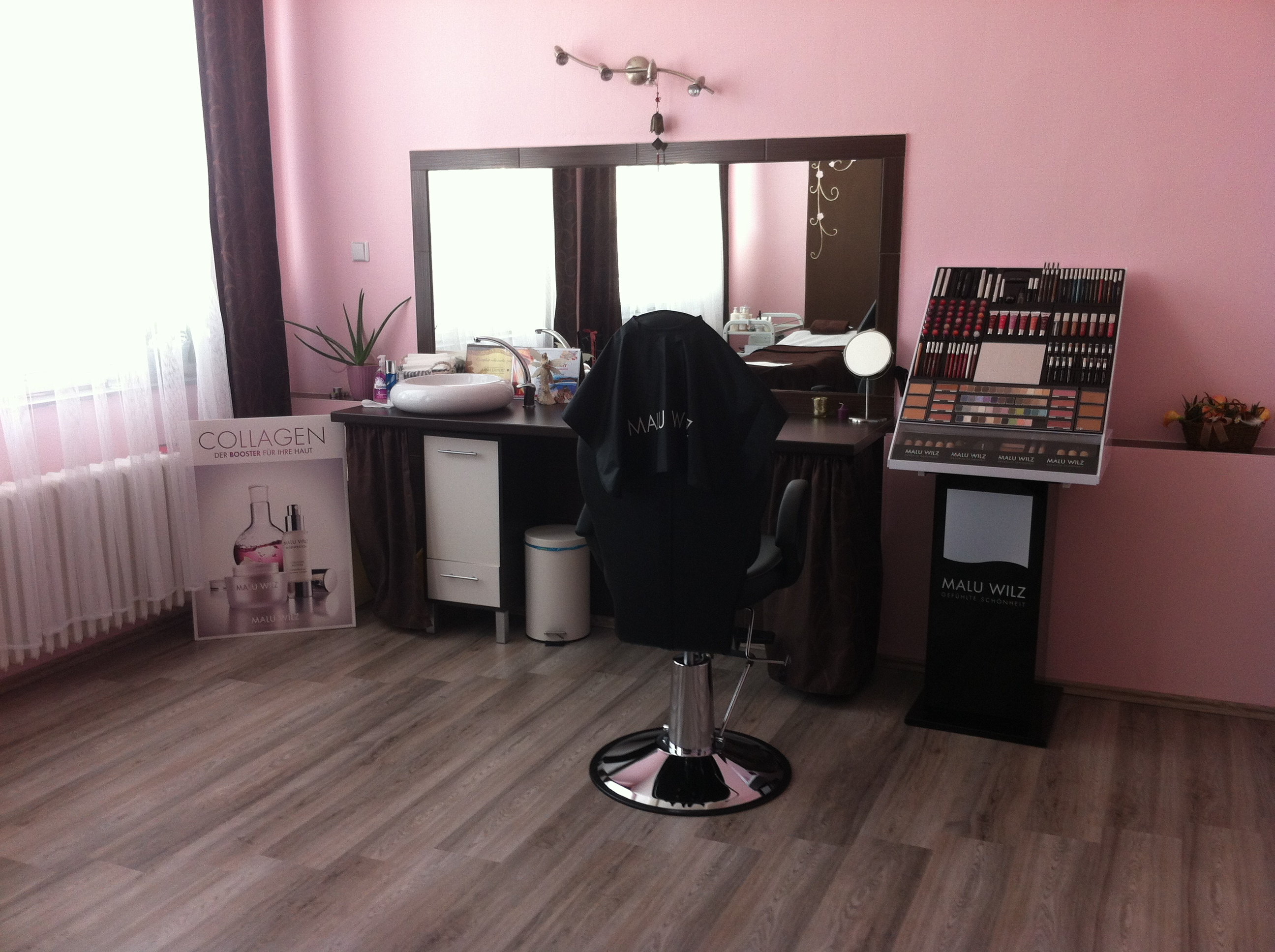 Salon Yanna