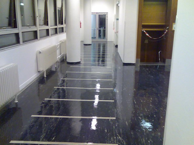 ÚKLIDOVÁ FIRMA - RADMILA MIKELOVÁ foto 2