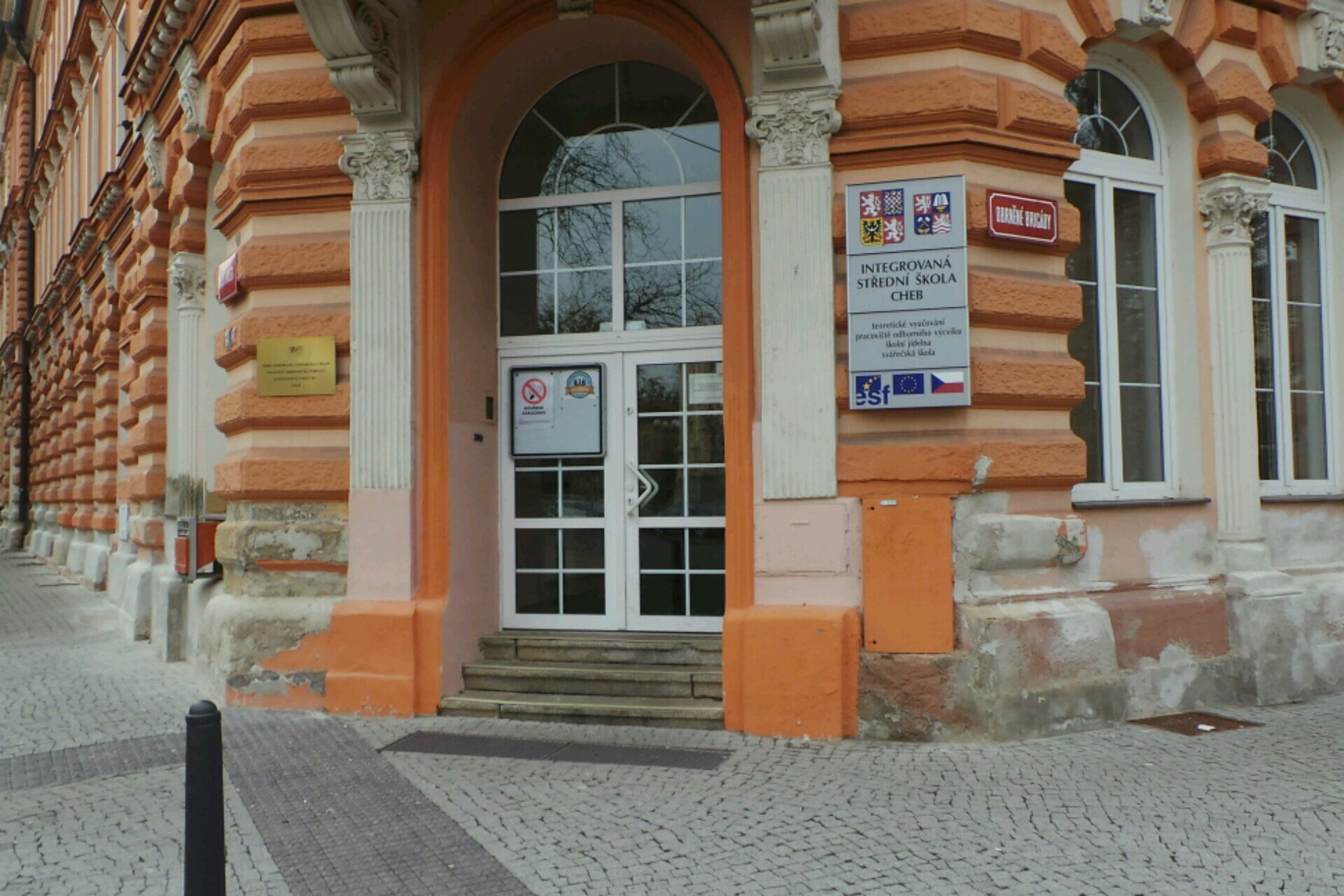 Integrovaná střední škola Cheb - domov mládeže