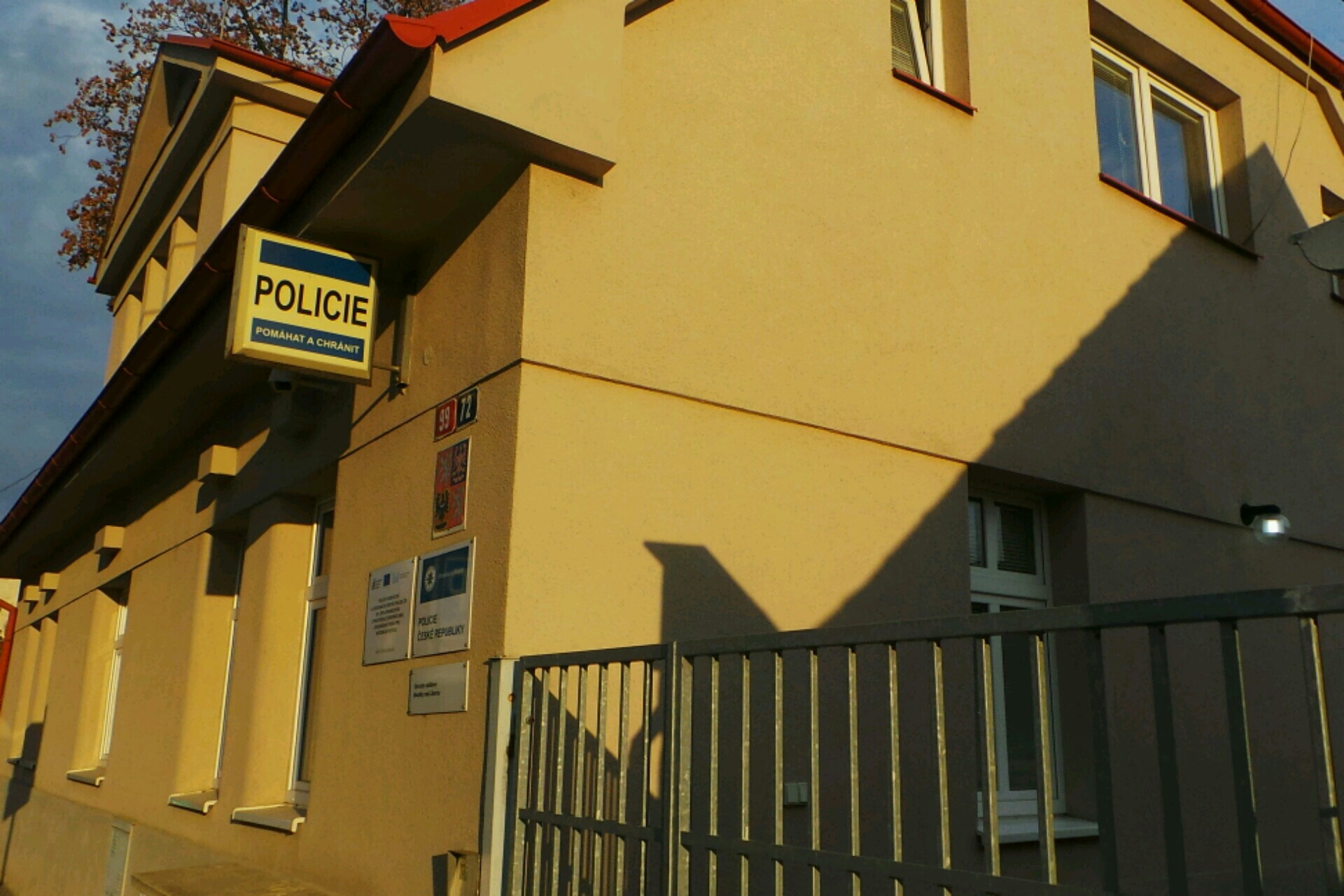 Policie ČR - Obvodní oddělení Benátky nad Jizerou foto 2