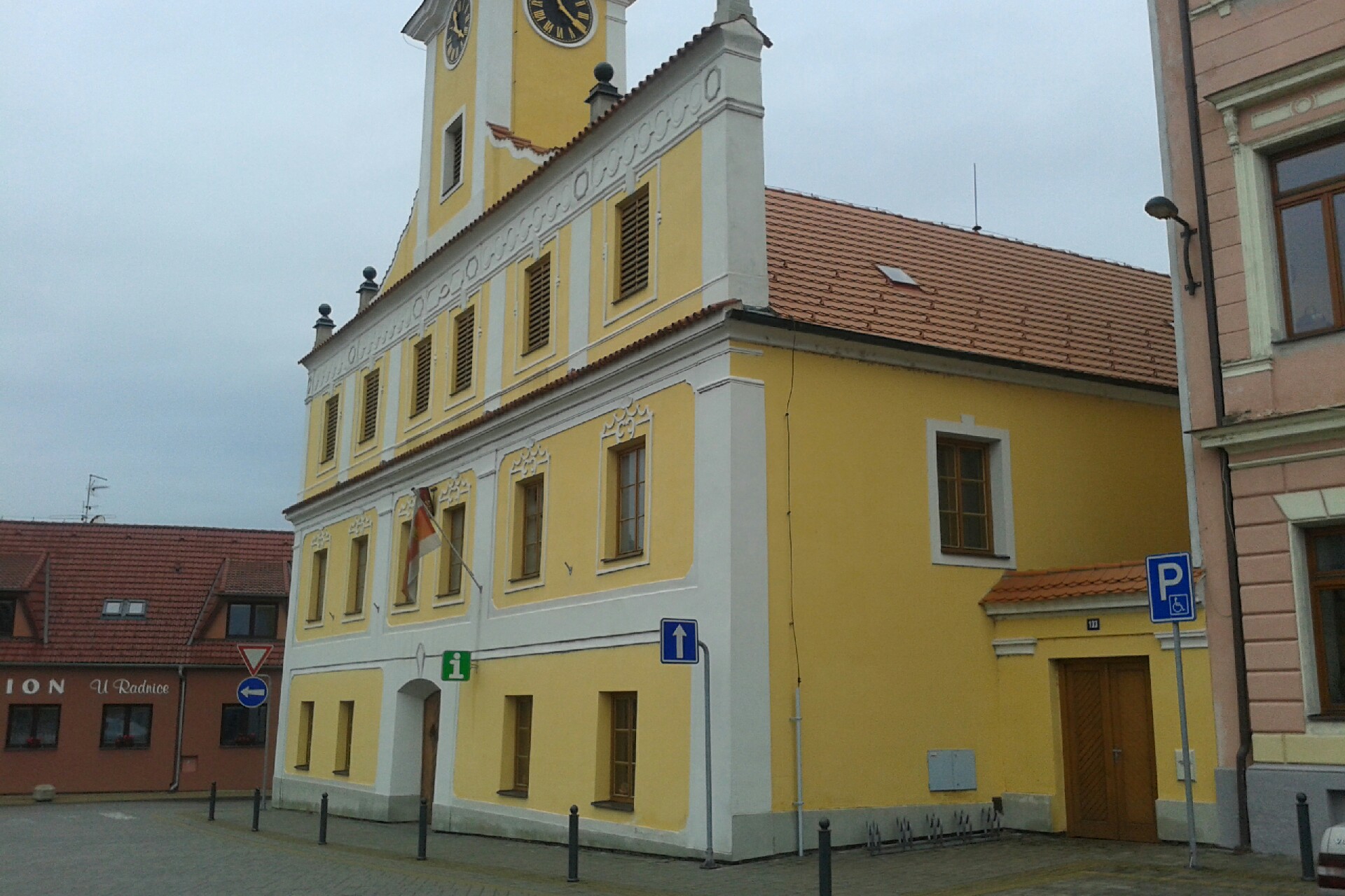 Městská knihovna Lomnice nad Lužnicí